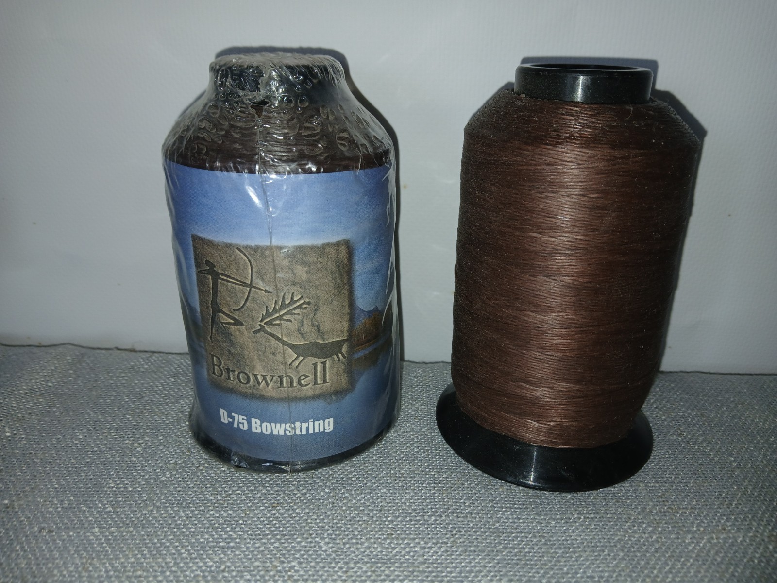 Brownell D75 Bowstring Material 1/4# Spool Dark Brown