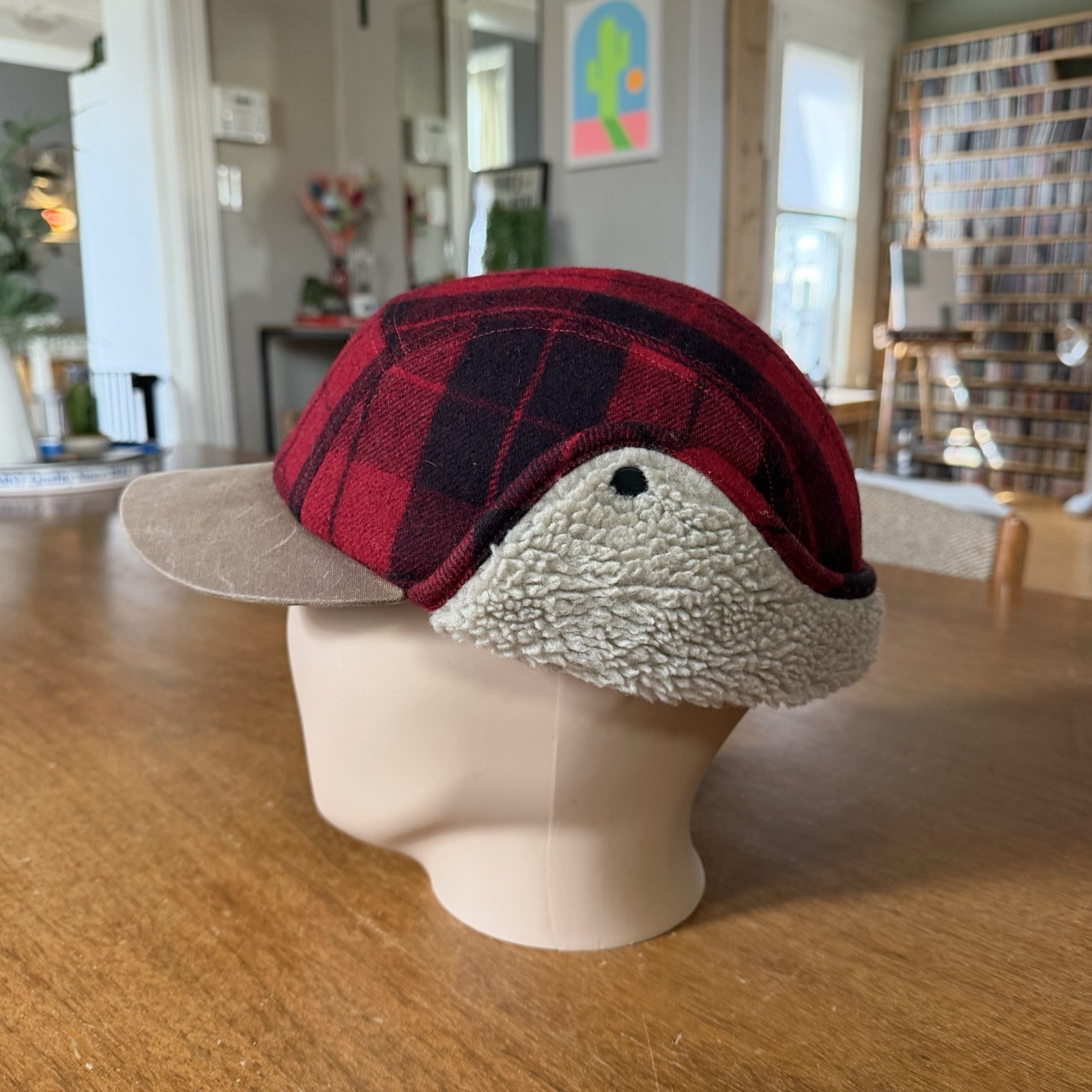 Simms Insulated Wool Five Panel Cap Ear Flaps Buffalo Plaid Sherpa Lined L / XL