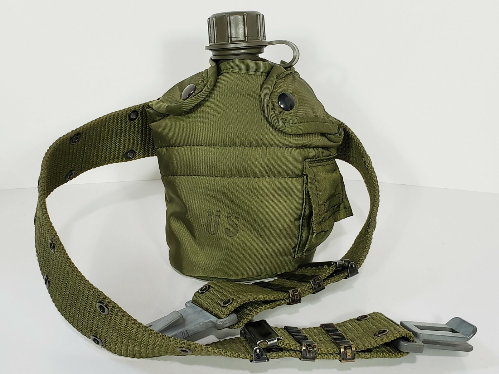 U.S. Military 1qt Water Canteen w/ Cover & Belt 2002 S&S GMT DLAIGO-88-C-4250