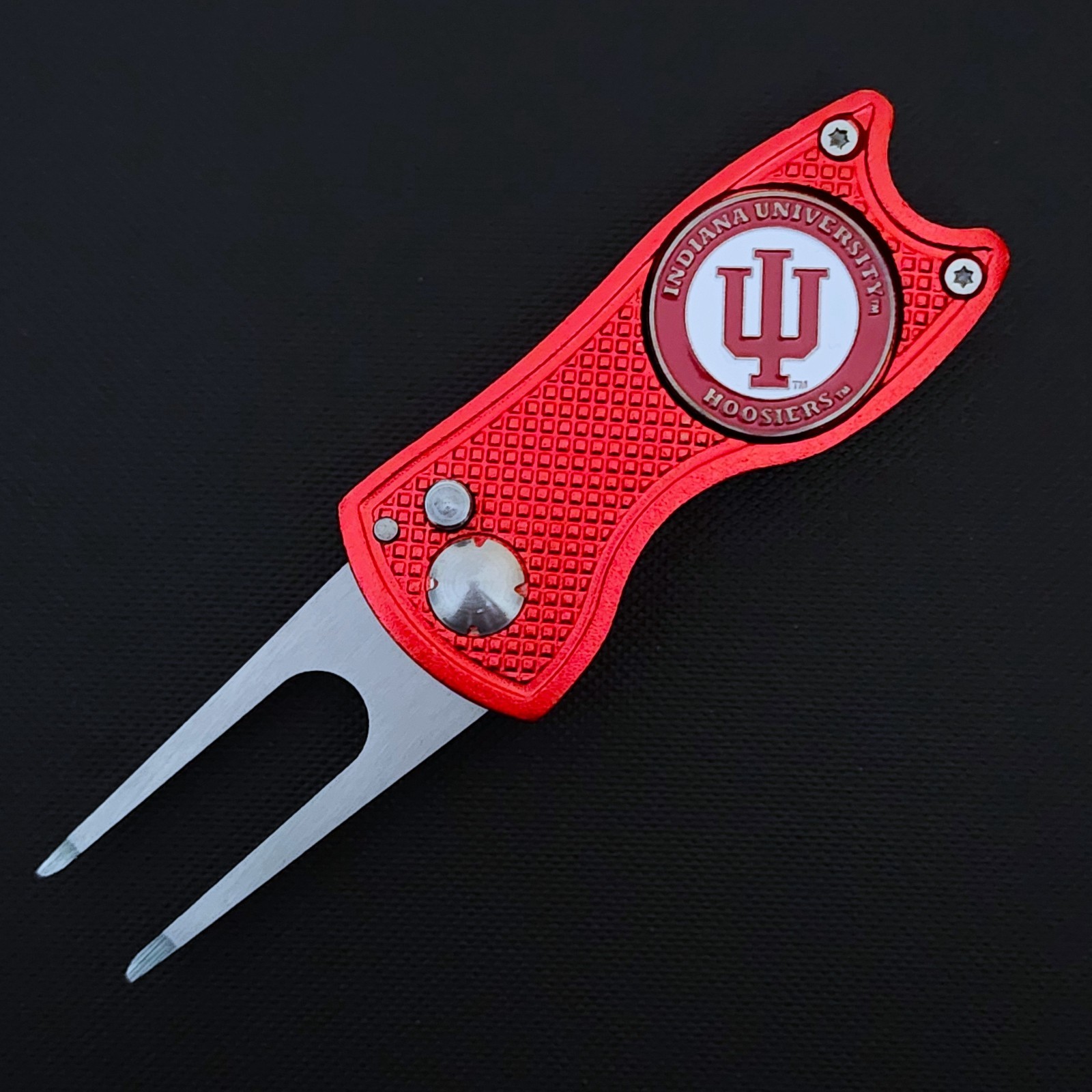 Indiana Hoosiers Switchblade Divot Repair Tool With 2-Sided Golf Ball Marker