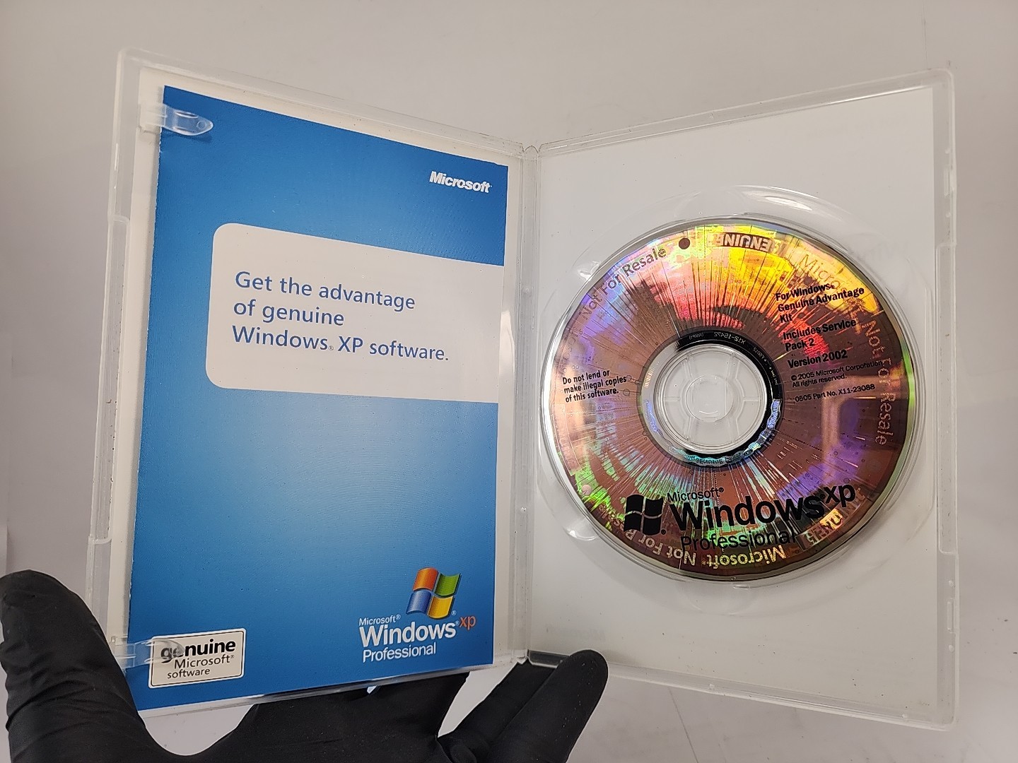 Microsoft Windows XP Genuine Advantage Kit for Professional with key
