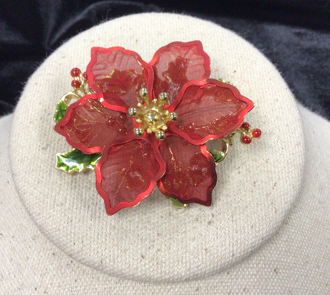 Vintage KC Christmas Holiday Costume Gold Tone Enameled Floral Pin FF146