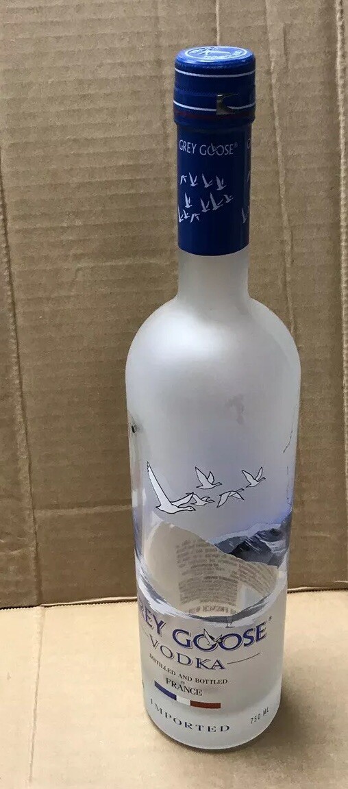 Rare Grey Goose Vodka Empty Display Bottle Absolut Crown France 750ml