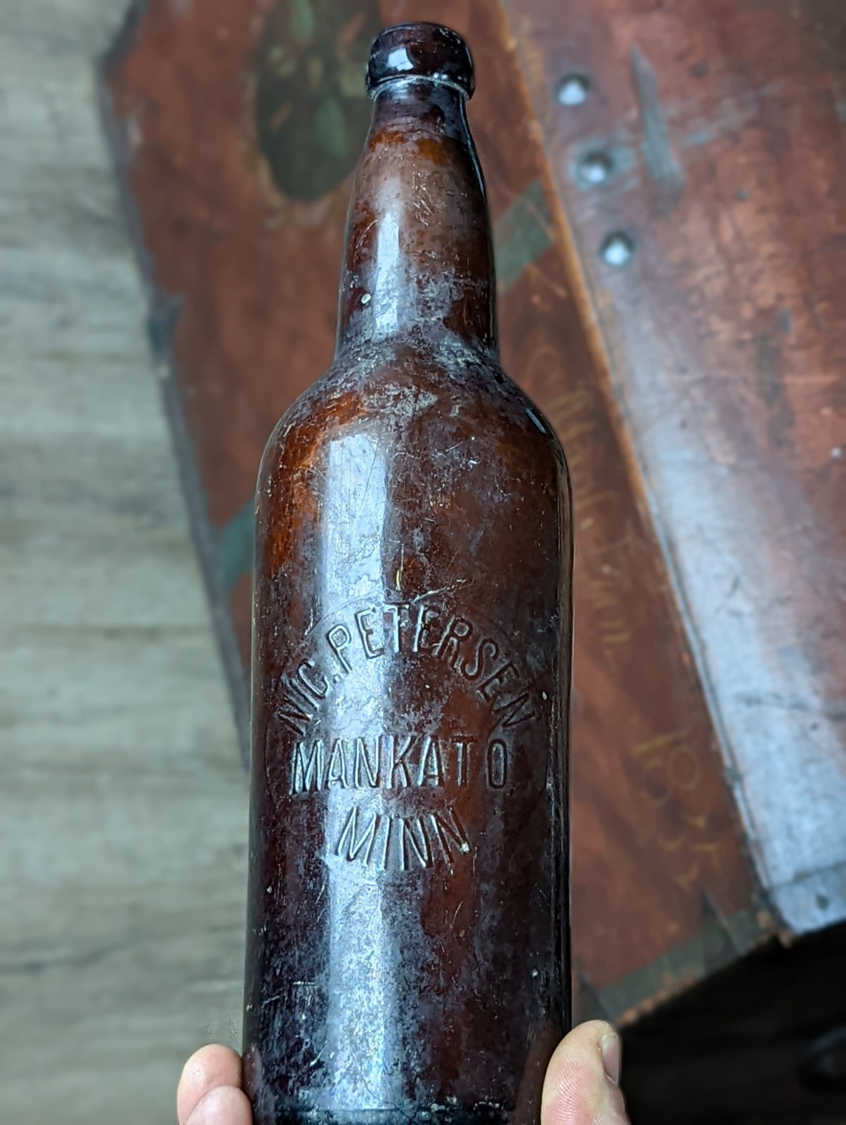 Nick Peterson Amber Quart Mankato Minnesota Minn Advertising Loop Seal Bottle