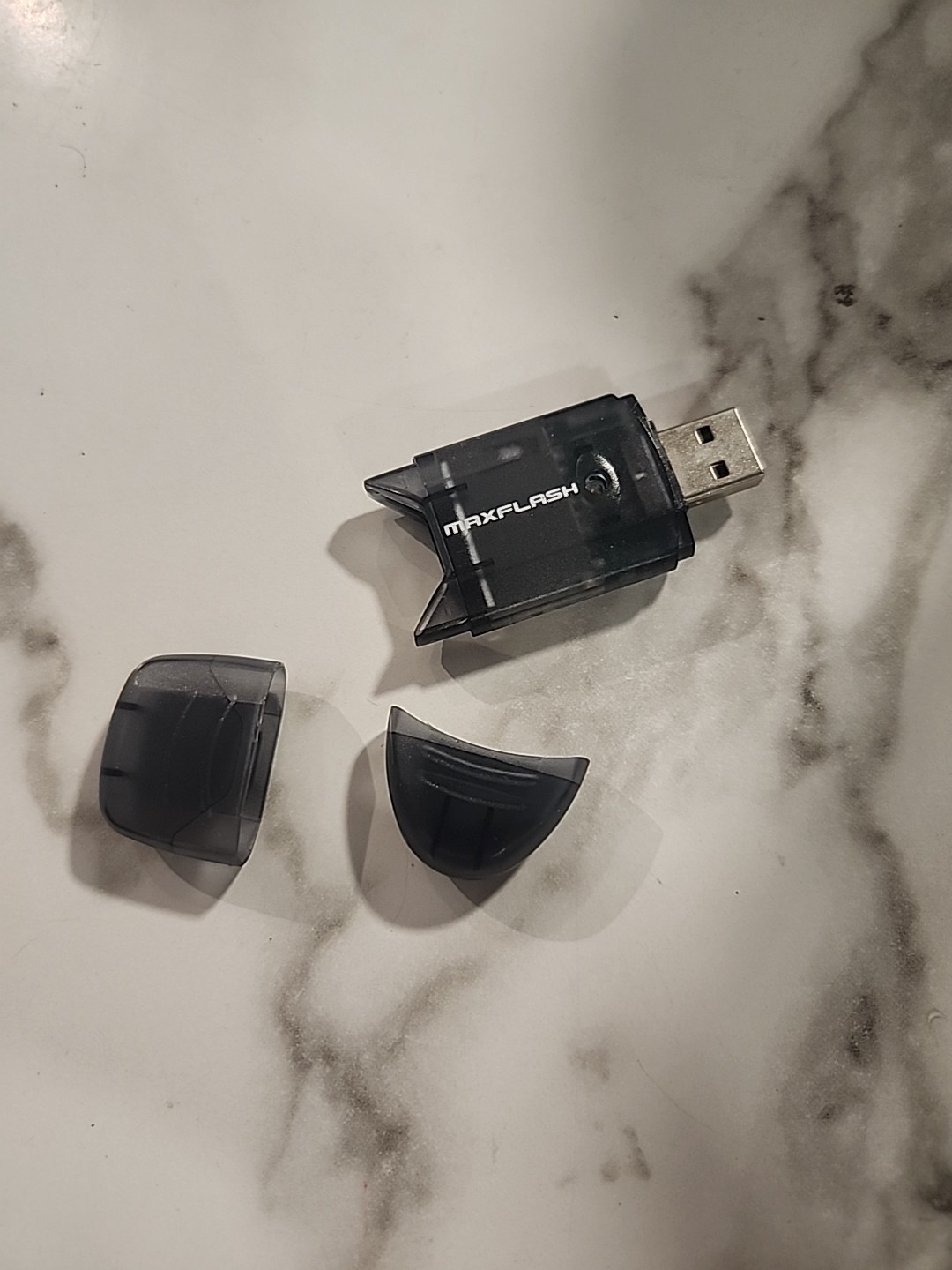MaxFlash SD SDHC MMC Card Reader USB 2.0 SD Card Converter