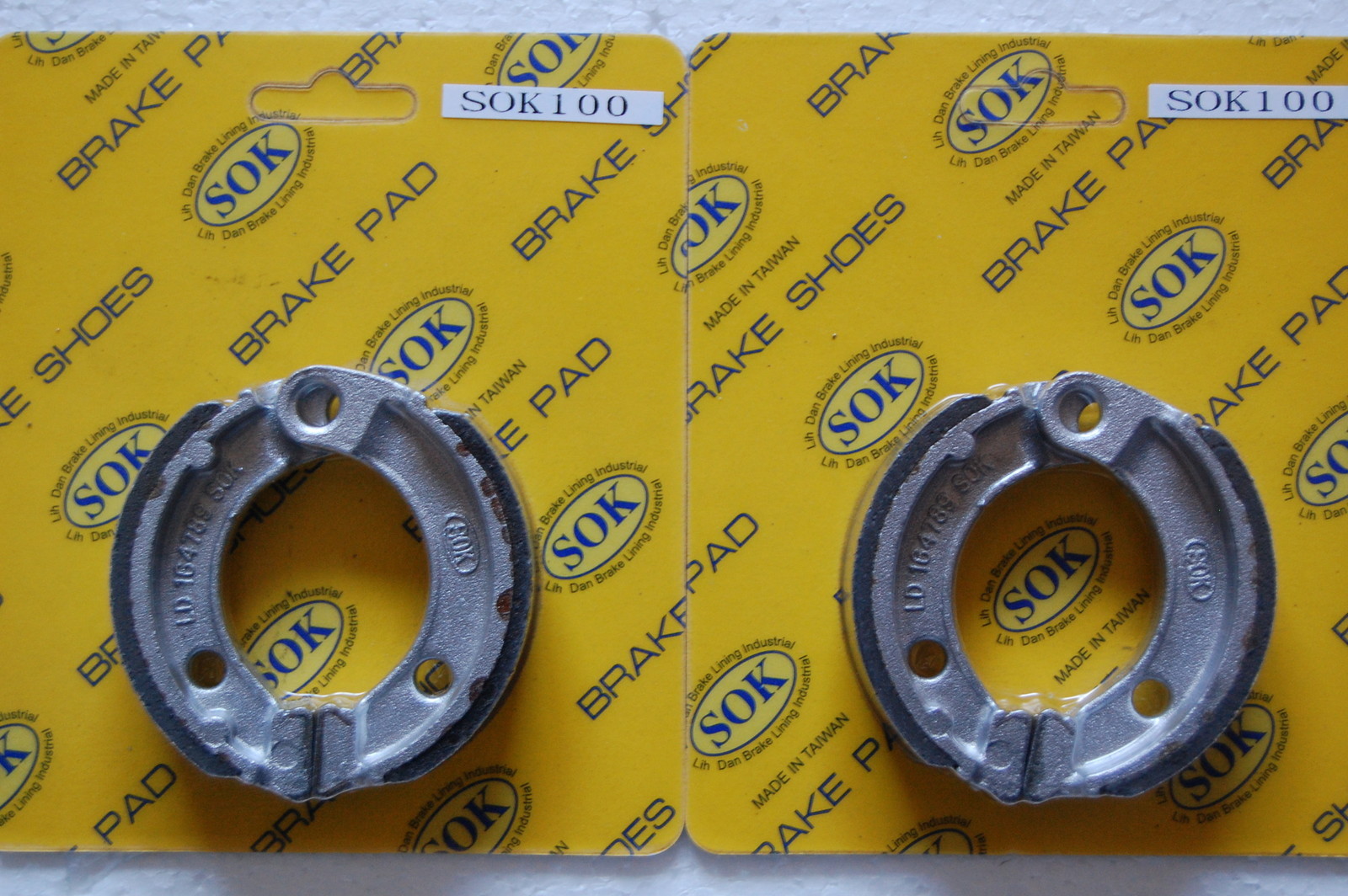 FRONT&REAR BRAKE SHOES fit HONDA NC NA 50 Express 1976-1980 NC50 NA50