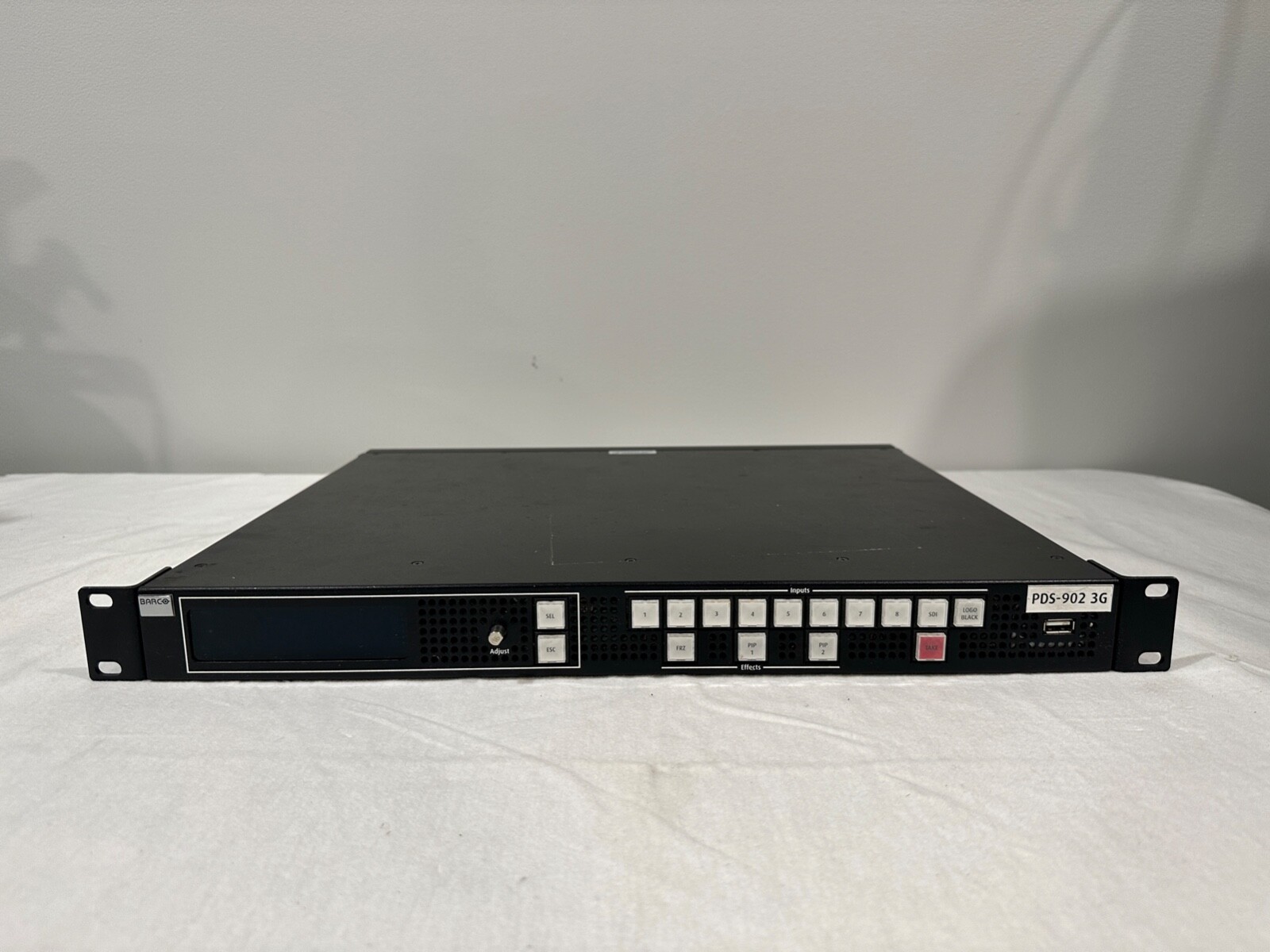 Barco PDS-902 3G Seamless Video Switcher