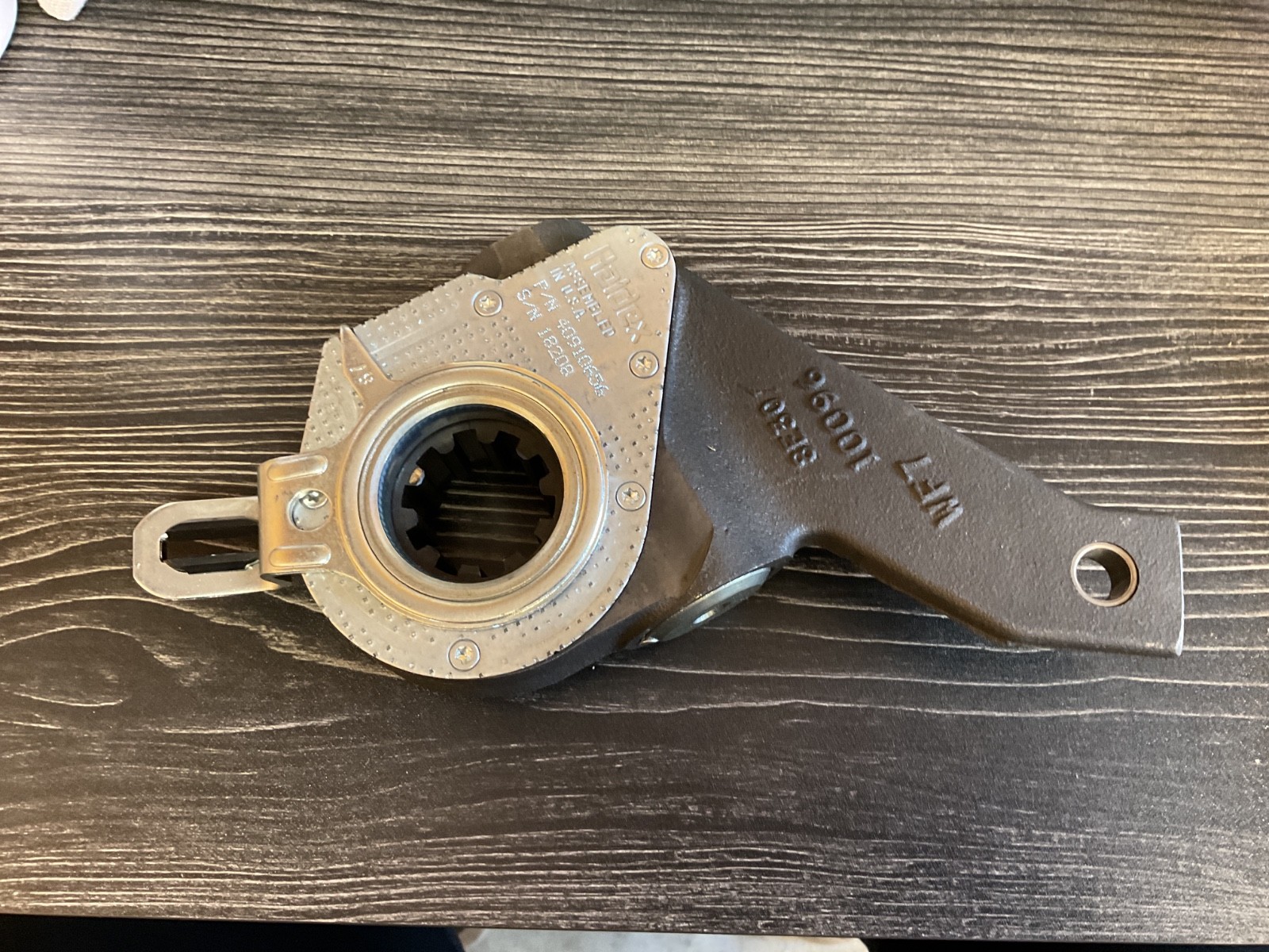 HALDEX BRAKE SLACK ADJUSTER 40910656