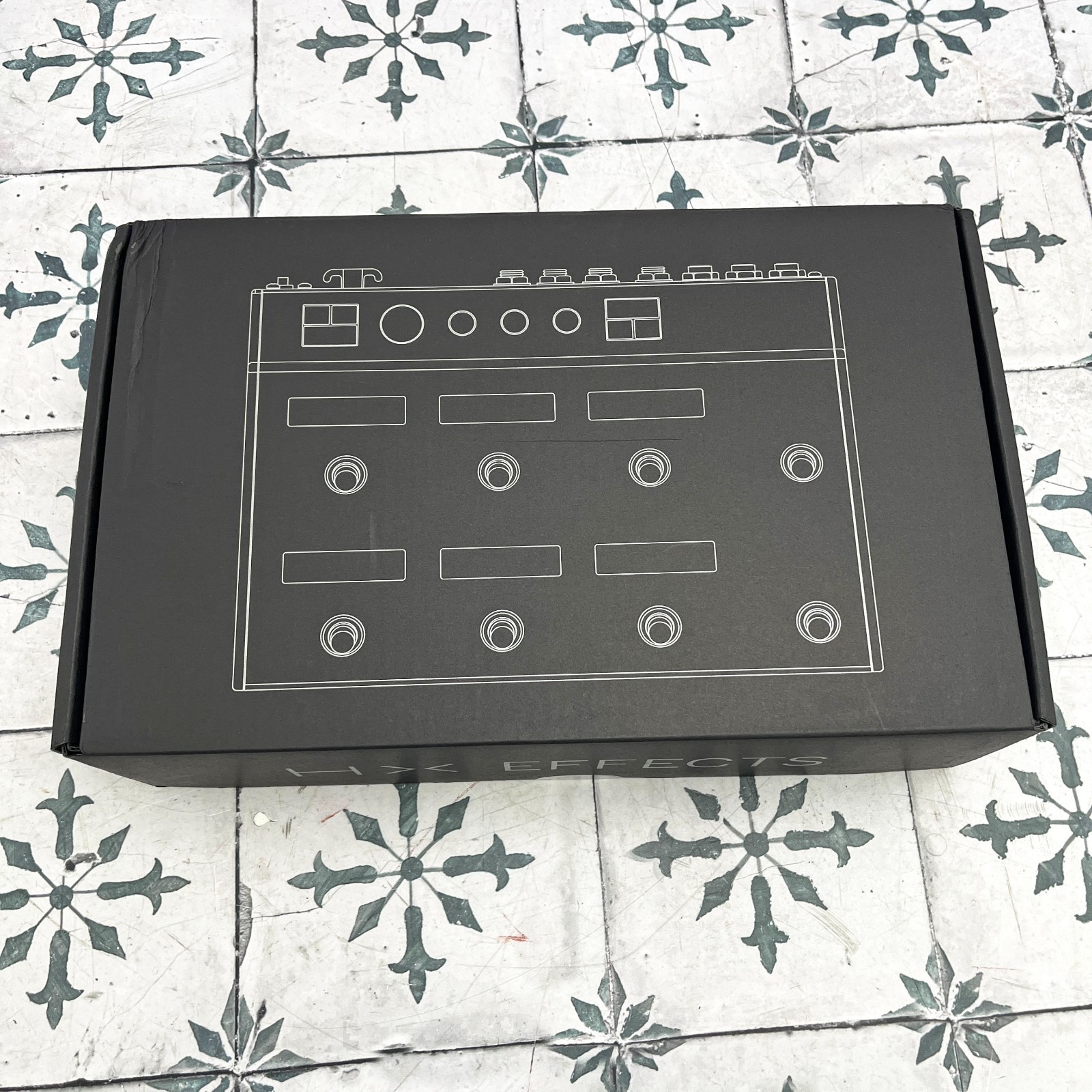 Line 6 HX Effects • MINT #5564