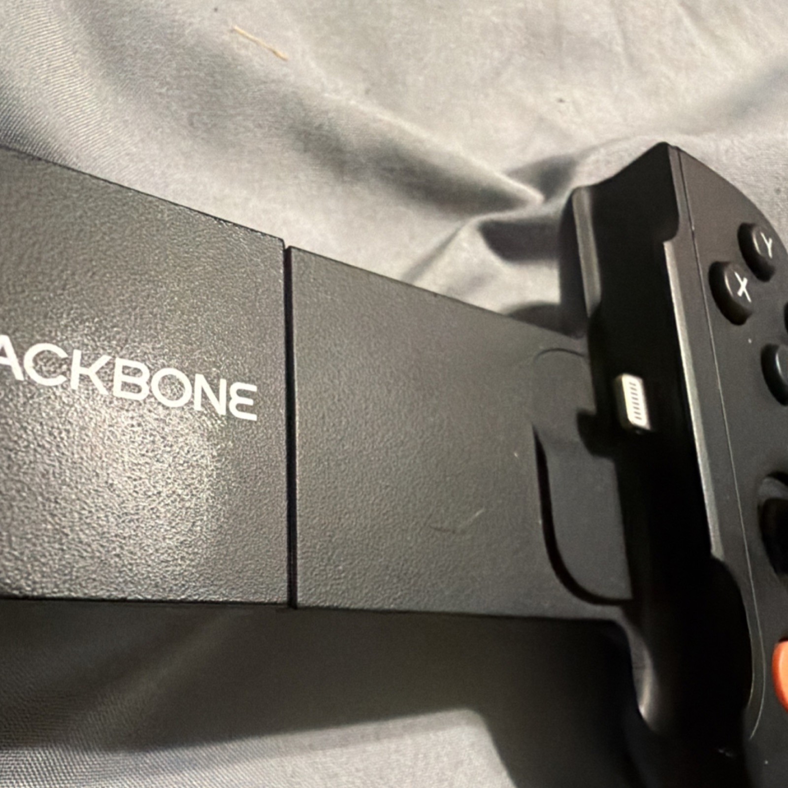 Backbone Black Mobile Gaming Controller Ergonomic Lightning for Apple iOS