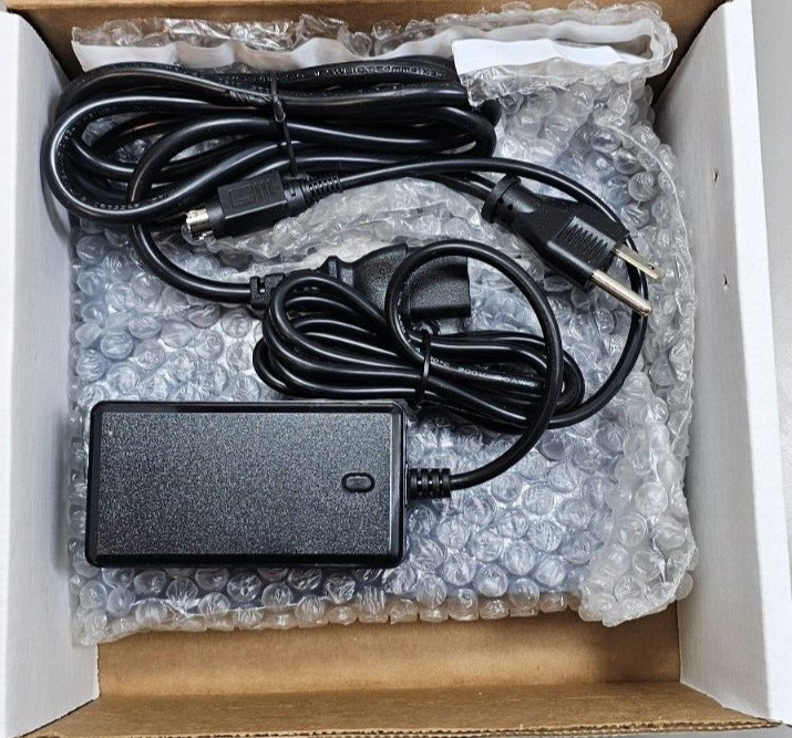New QSR DE-4100 xCeed Kitchen Controller with Power Adapter
