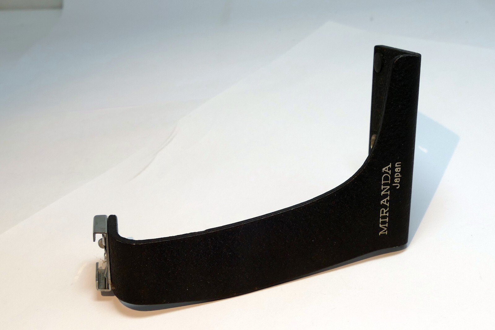 Miranda CAMERA FLASH BRACKET cold shoe Sensorex