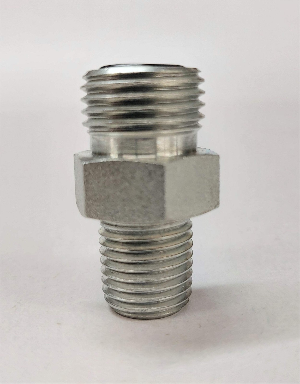 S300/S400 Turbo Oil Supply Line Adapter Fitting for 03-18 5.9l & 6.7l Cummins