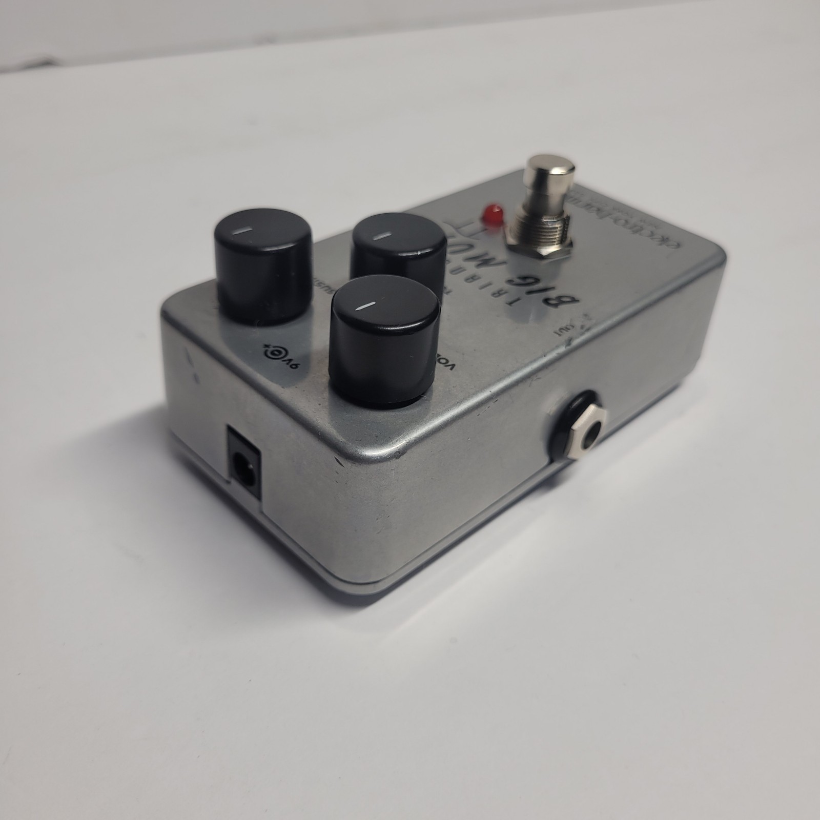 Electro-Harmonix Triangle Big Muff Pie Fuzz Pedal