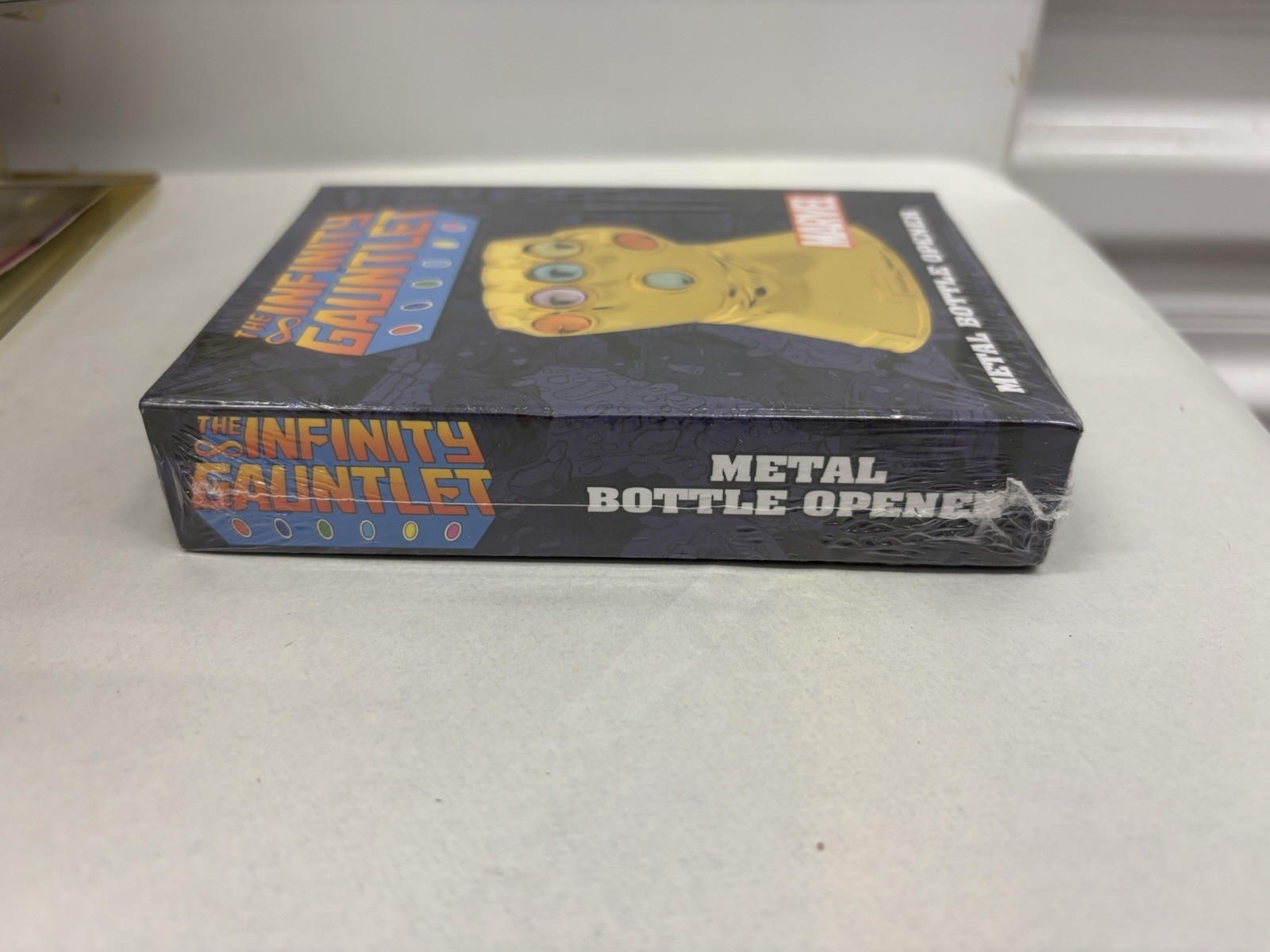 Marvel Infinity Gauntlet Metal Bottle Opener Thanos DST Sealed 2013