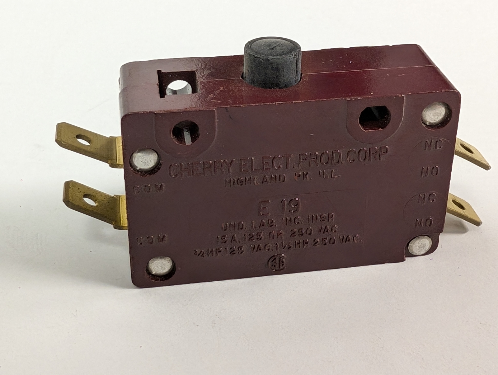 CHERRY E-19 SERIES MICRO SWITCH
