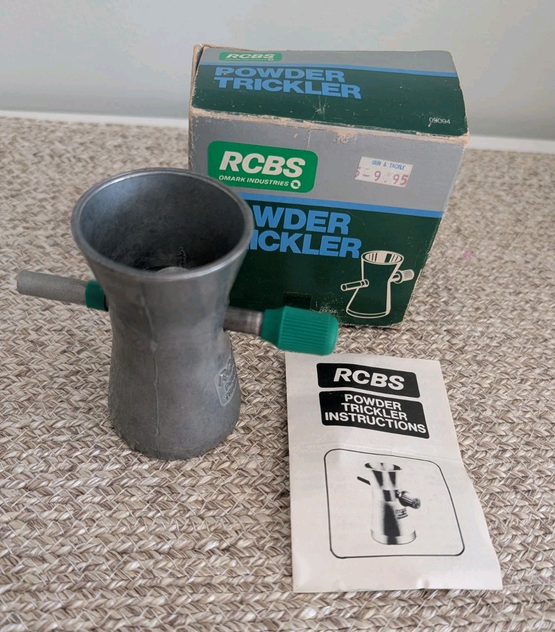 RCBS Powder Trickler With Instructions. Made In USA