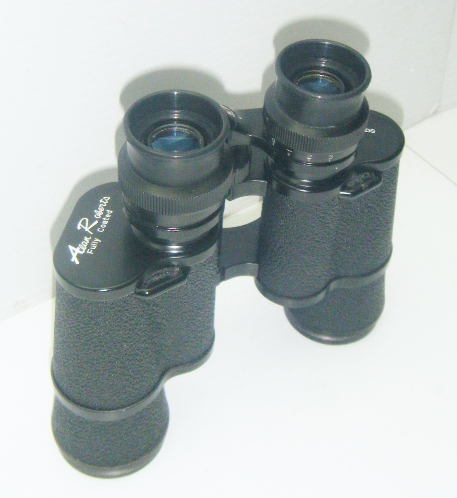 Vintage Alan Roberts Fully Coated 7 x 35 Mid-Size Binoculars - With Case