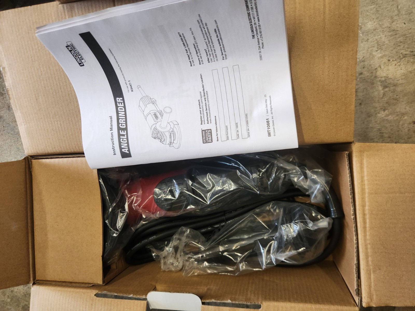 Lincoln Electric 4 1/2" Angle Grinder