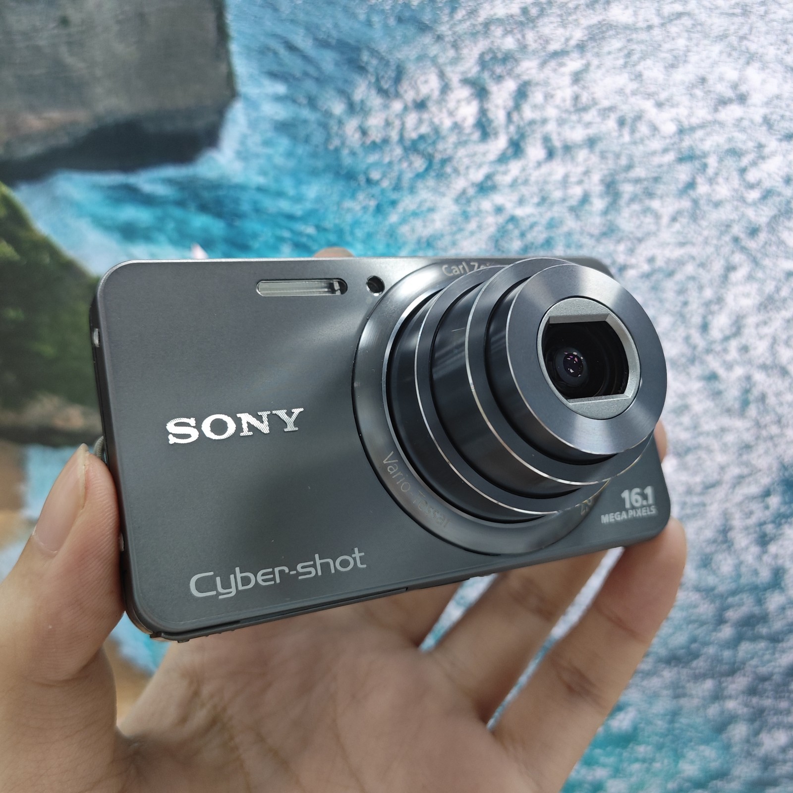 Silver - SONY Cyber-shot DSC-W570 16.1 MP Digital Camera 5x Optical Zoom English