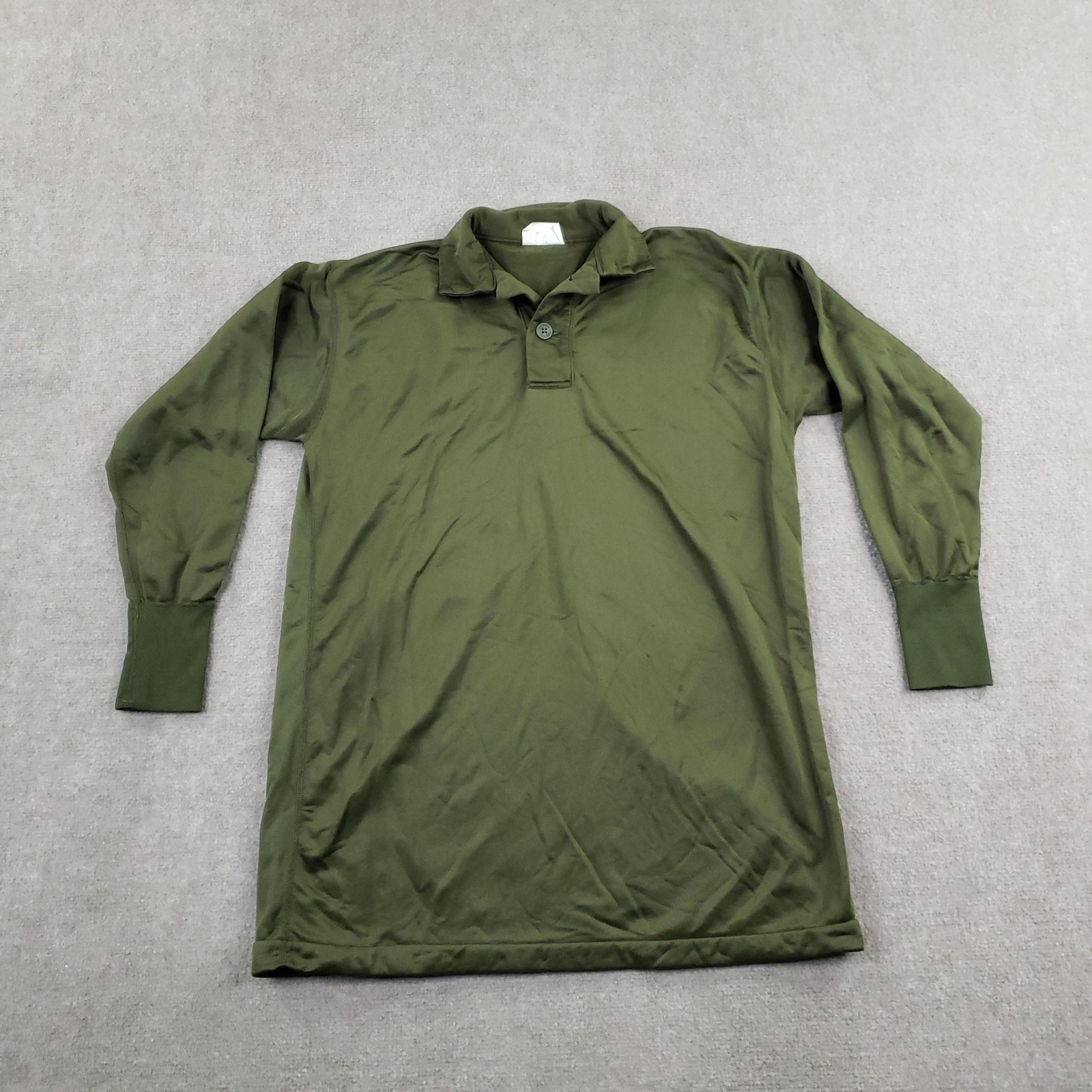 US Army Sleeping Shirt Men Medium Green Basic Long Sleeve Heat Retentive