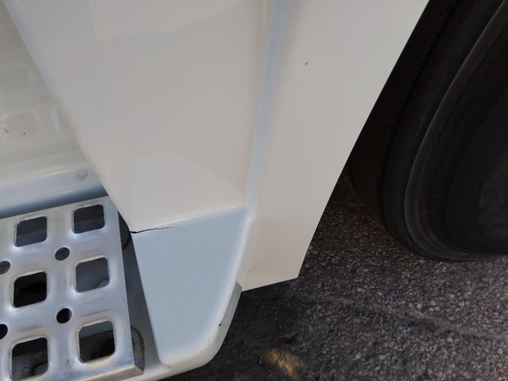 For 2015 VOLVO VNM SIDE FAIRING Right , OH