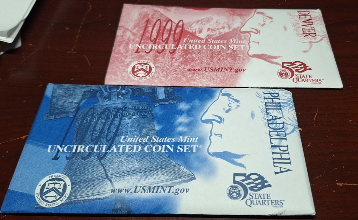 1999 Uncirculated Coin Set U.S Mint Original Government Packaging P & D