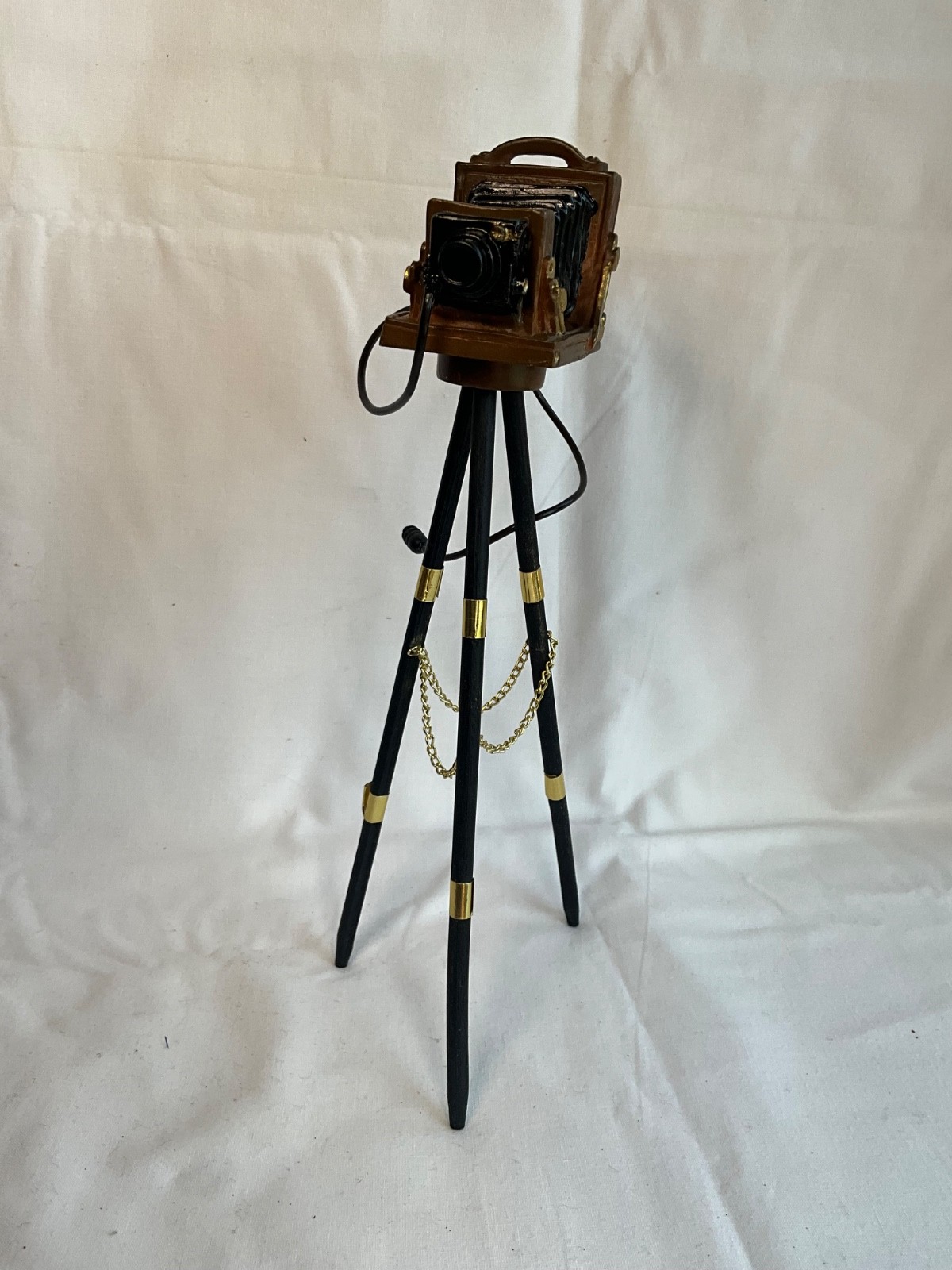 Byers Choice Accessory Photographer's Camera on Tripod Stand & Cable NO CAROLER