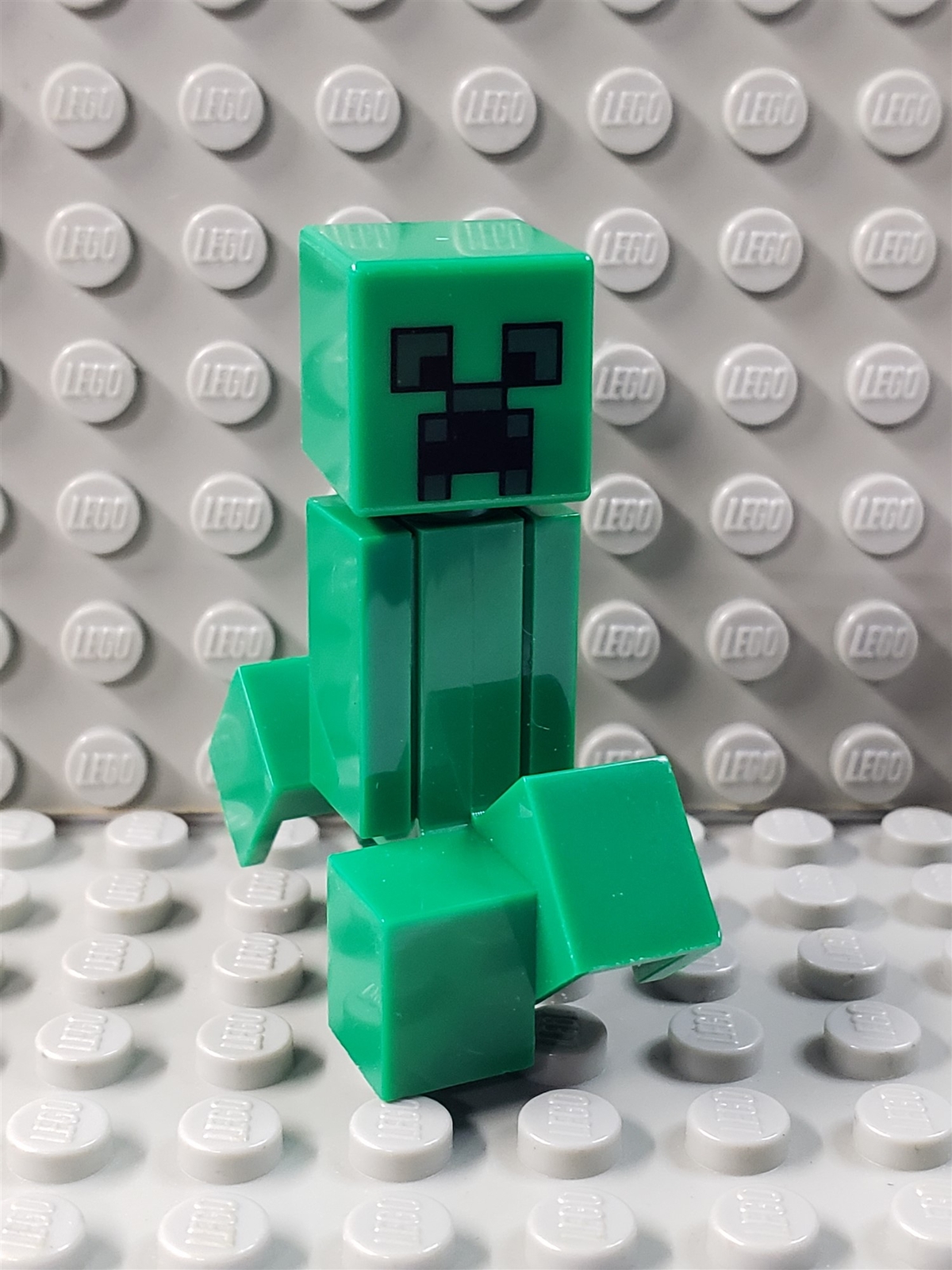 LEGO Minecraft Creeper Minifigure