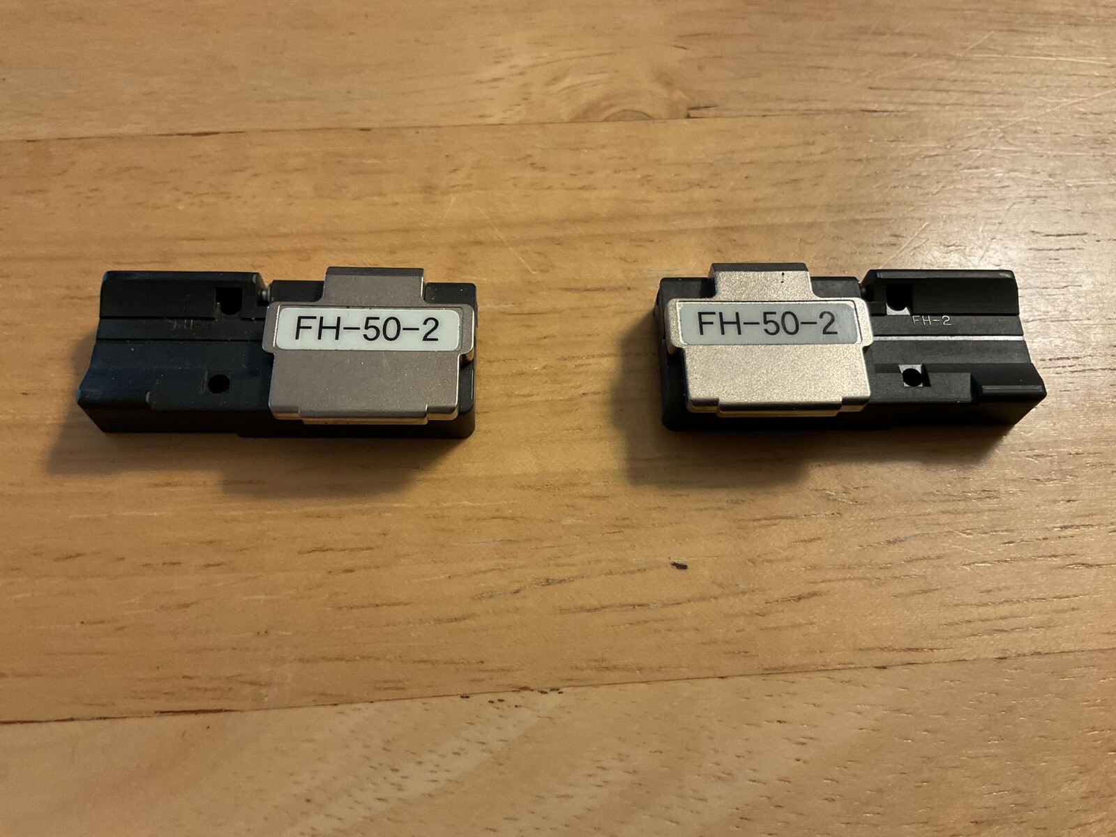Fujikura FH-50-2 Fiber Holder Set For 2F Ribbon
