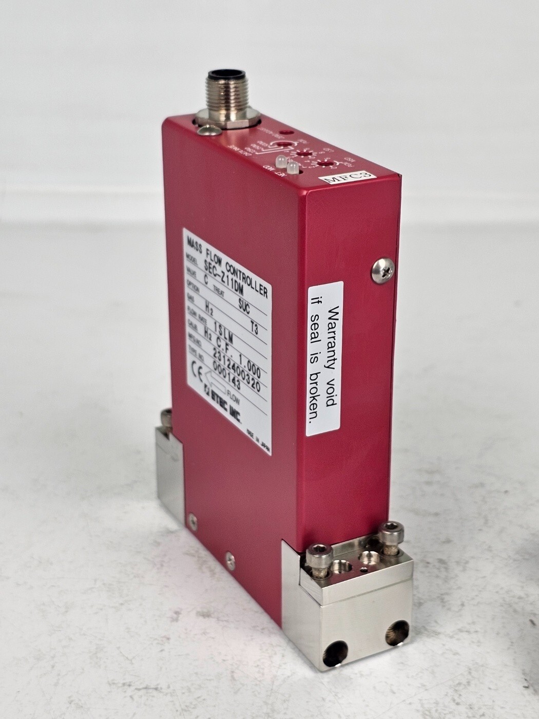 HORIBA STEC SEC-Z11DM H2 1SLM MASS FLOW CONTROLLER / MFC
