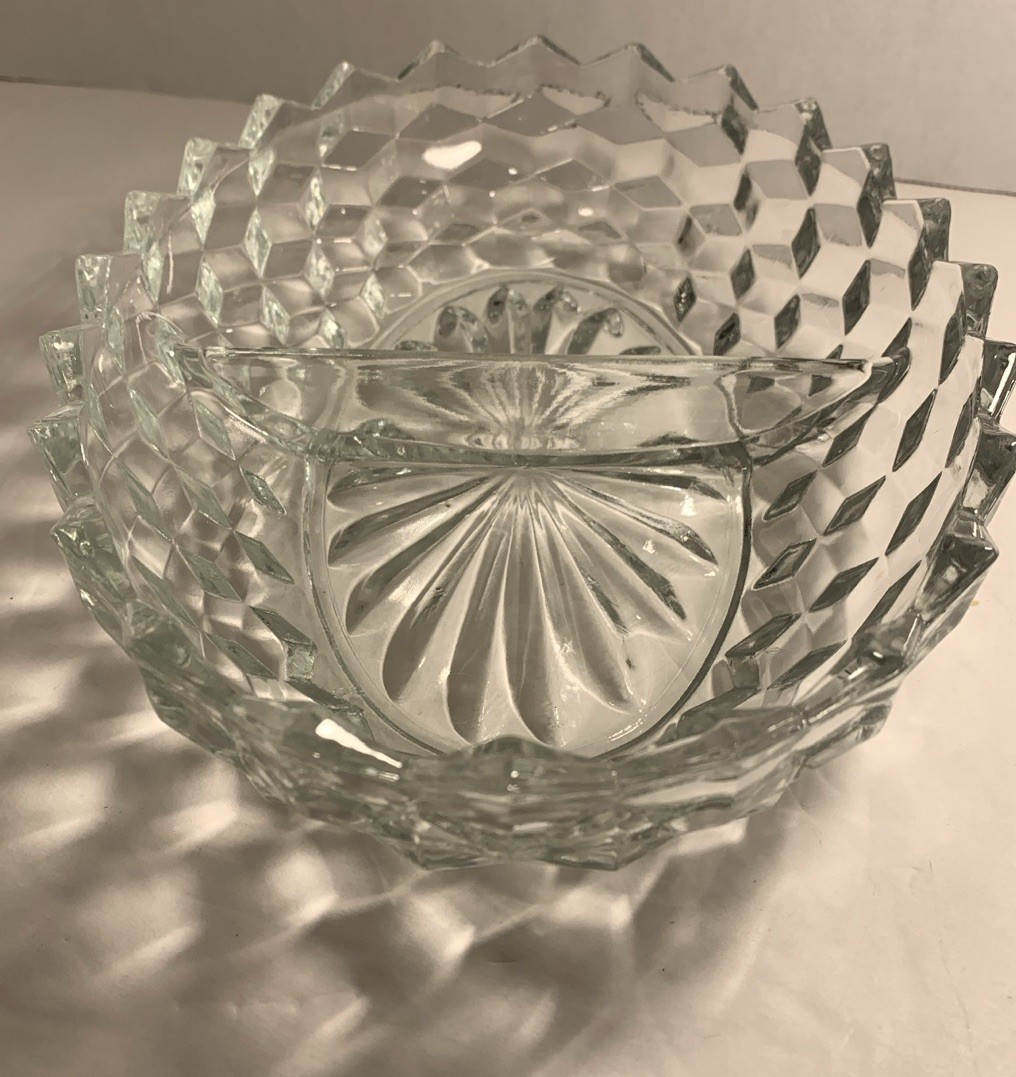 Sale VTG Indiana Glass Whitehall 10" Oval Two-Part Divided Vegetable Dish Retro
