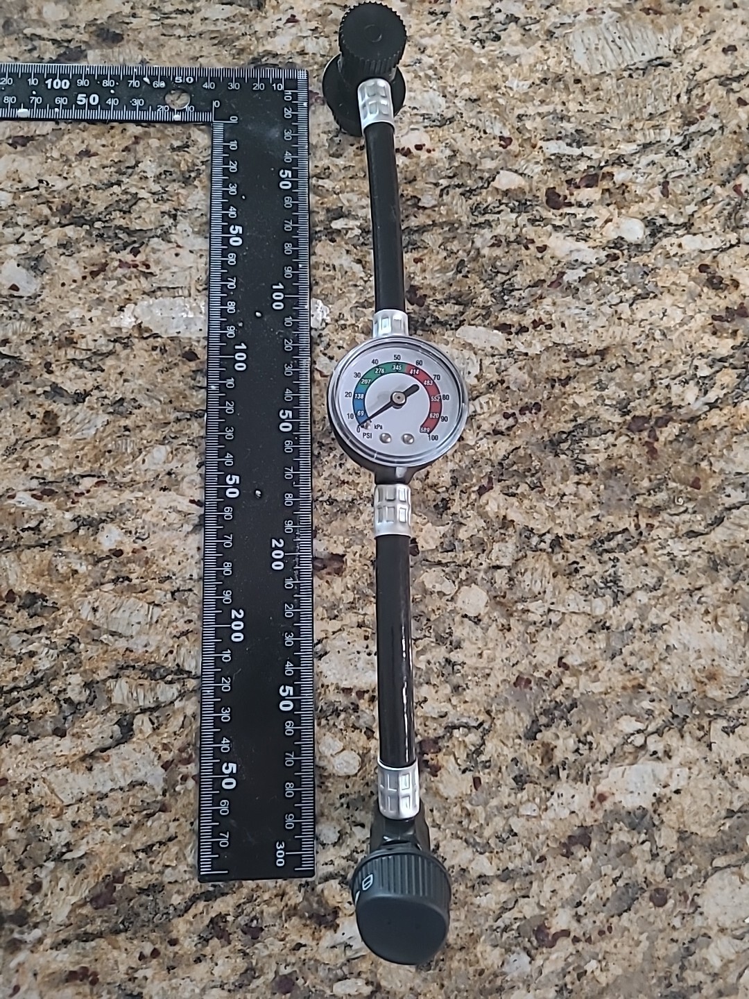 SUPER TECH R134a Car  Air Conditioning Recharge Hose Pressure Gauge EASY DIY USE