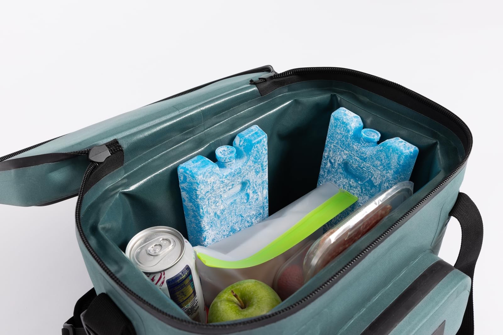 Igloo Medium Maxcold 2 Pack Ice Block, Reusable Ice Packs for Coolers, Freeze...