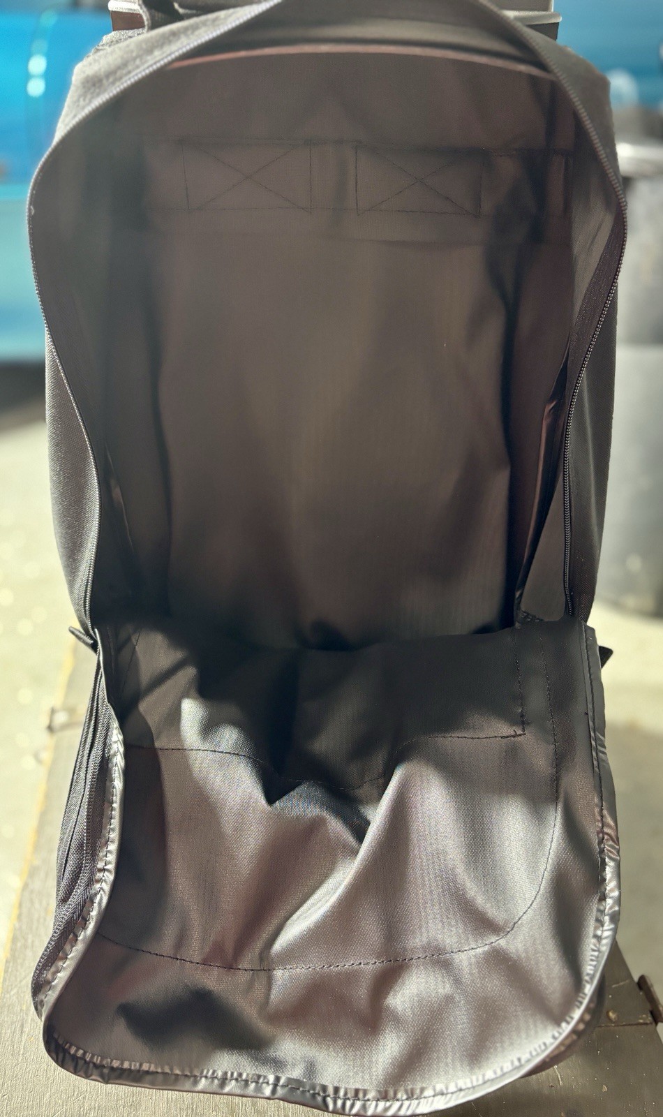 US Army Reserves Black Backpack Upright Luggage Wheeled Rolling Bag Backpack