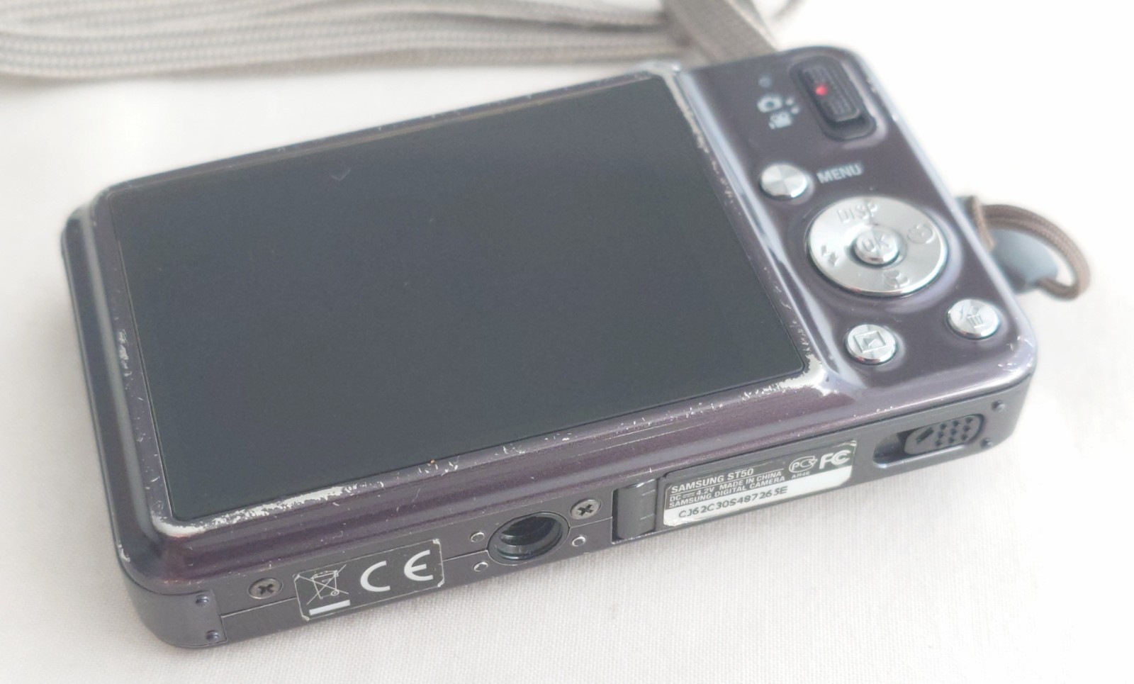 Samsung ST50 12.2MP Digital Compact Camera, With Charging Cable - Working Order