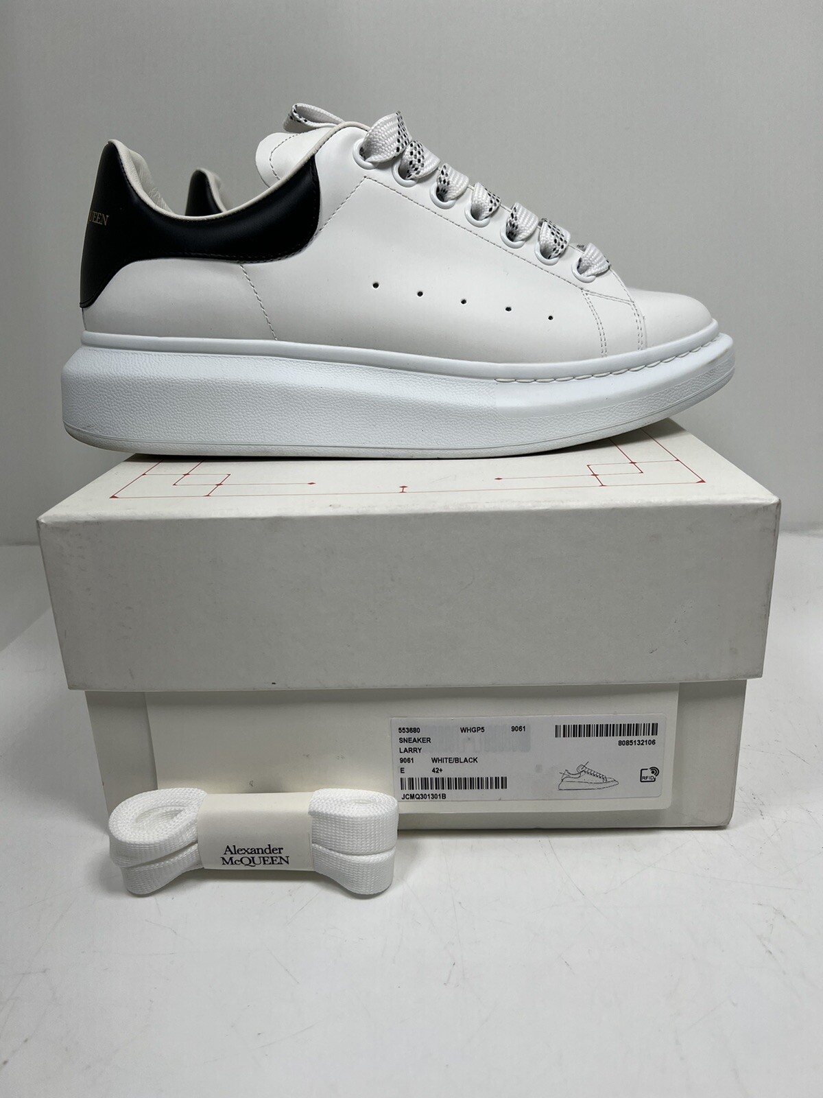 Size 9.5/42+ EU- Alexander McQueen Larry Bicolor Leather Sneaker White/Black