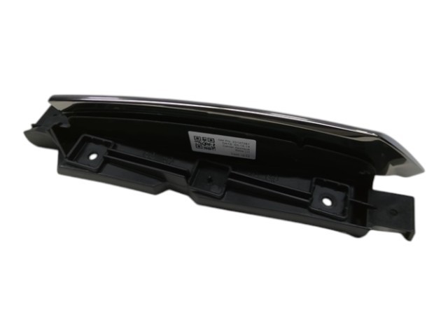 GM APPQ ASM-I/P LWR CTR TR PL 23147281 NEW OEM 23147281