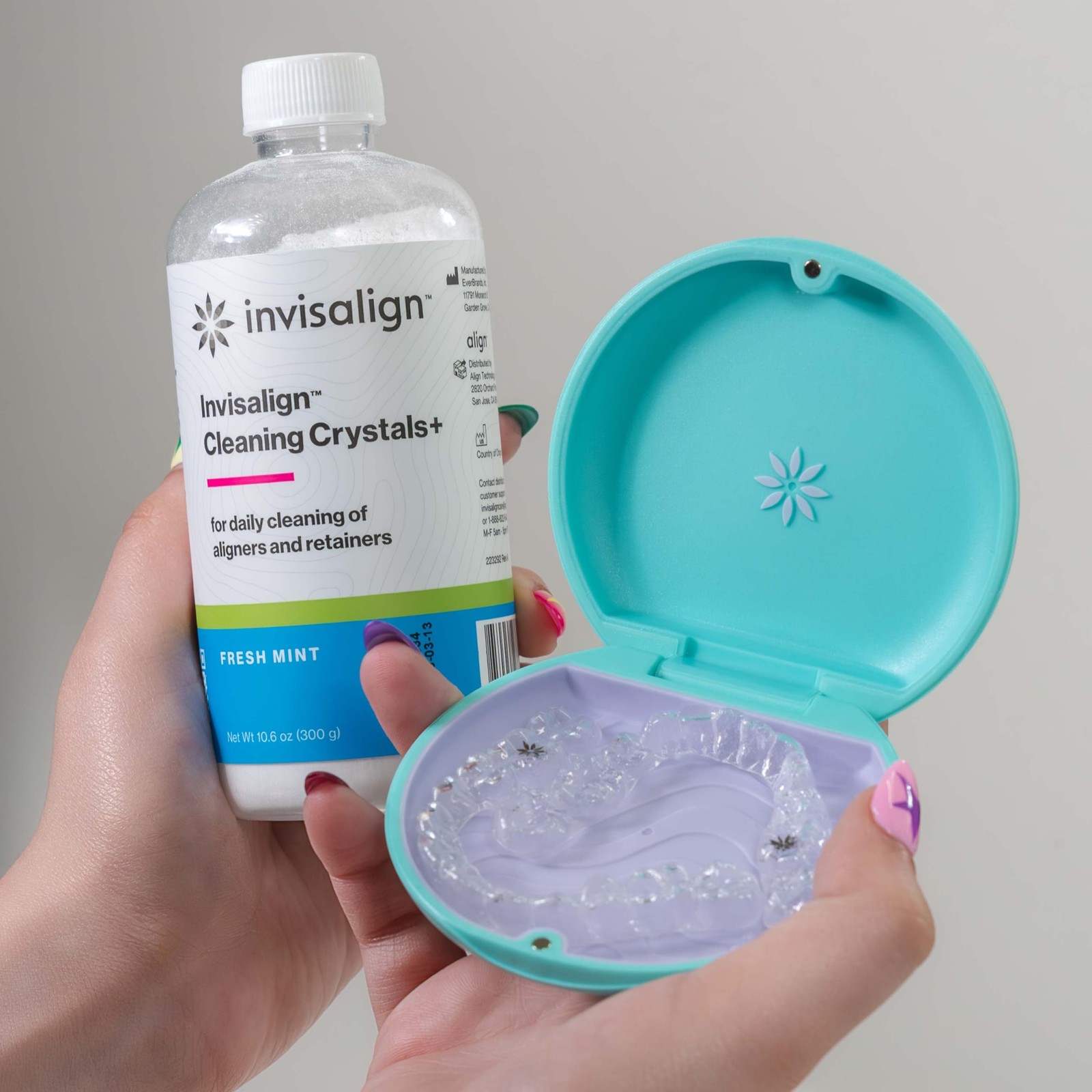 Invisalign Cleaning Crystals - Mint Flavored Teeth Care Solution