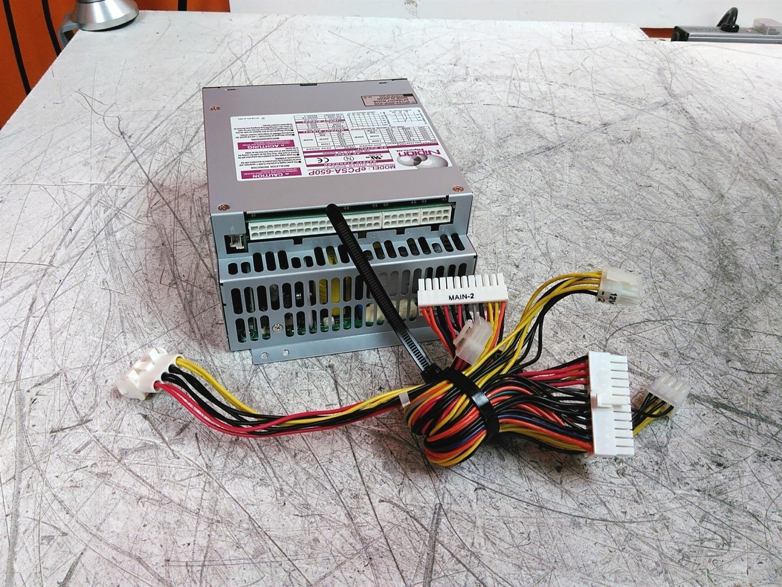 Nipron ePCSA-650P 650W Modular DC Power Supply w/ Cables