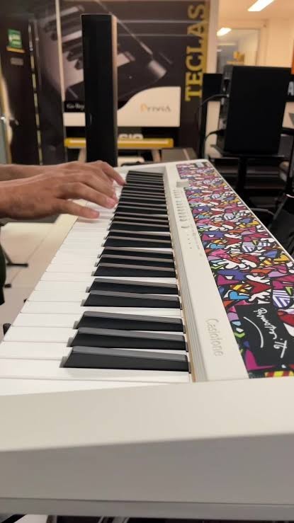 Casio CT-S1FH ROMERO BRITTO Limited Edition 61 note digital keyboard