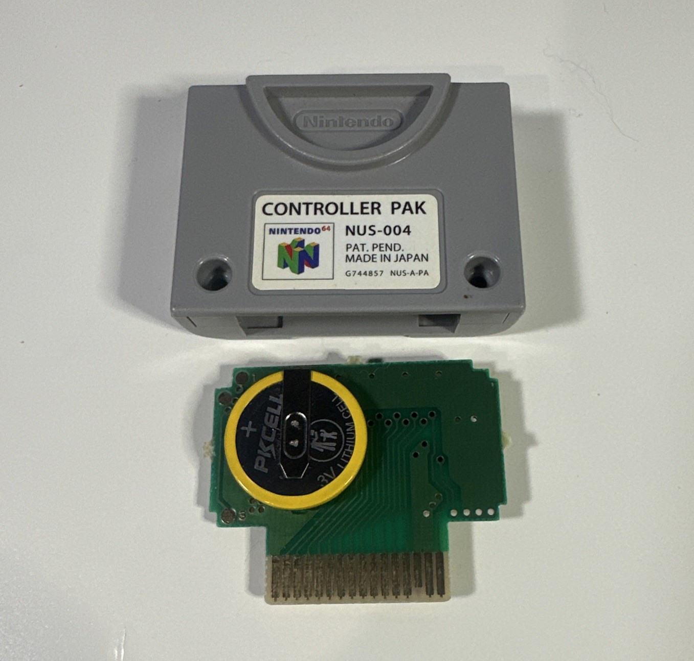official N64 Memory Card Nintendo 64  NUS-004  Brand New Battery Mem Pak Pack