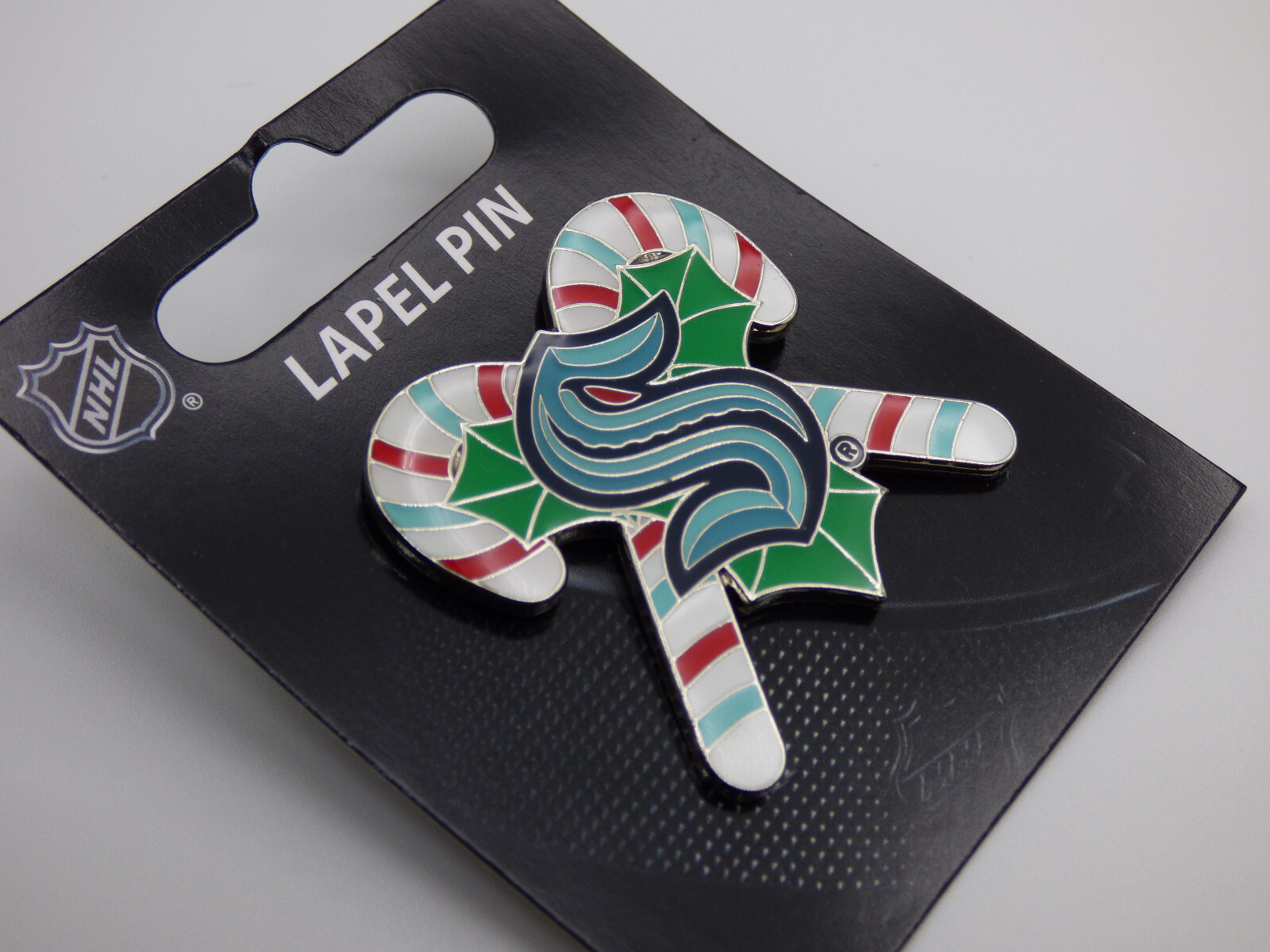 Seattle Kraken - 2023 Holiday Candy Cane Lapel Pin