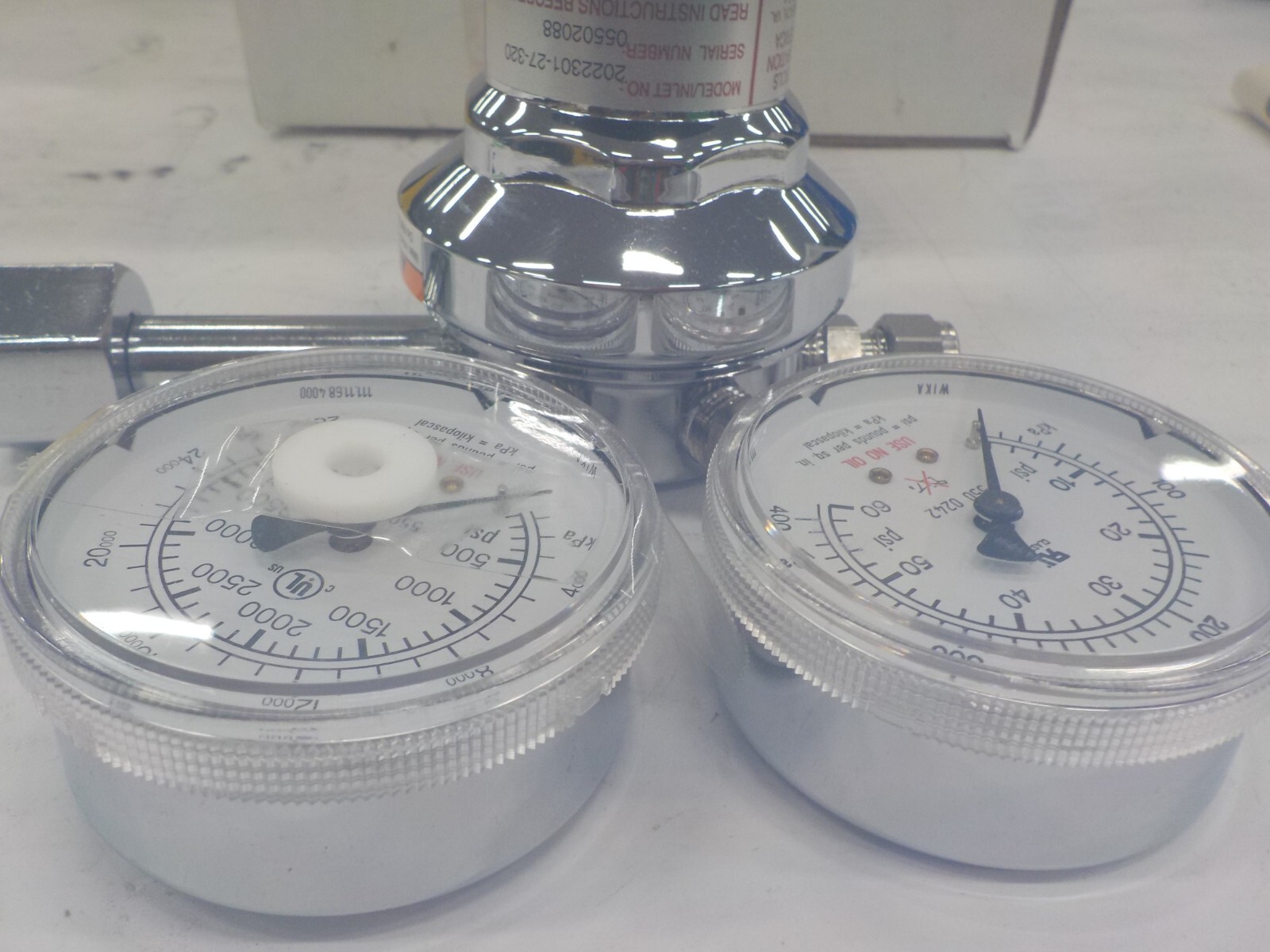 Regulator 2022301-27-320 single stage
