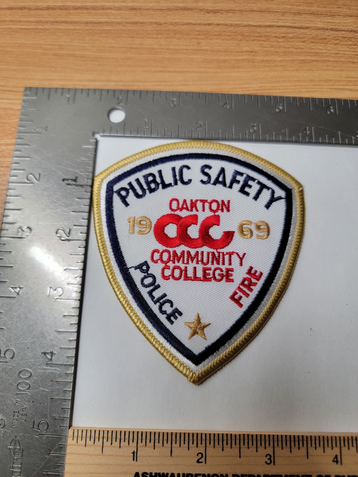 MK1 B2 Police patch Illinois Oakton Community College OCC Public Safety