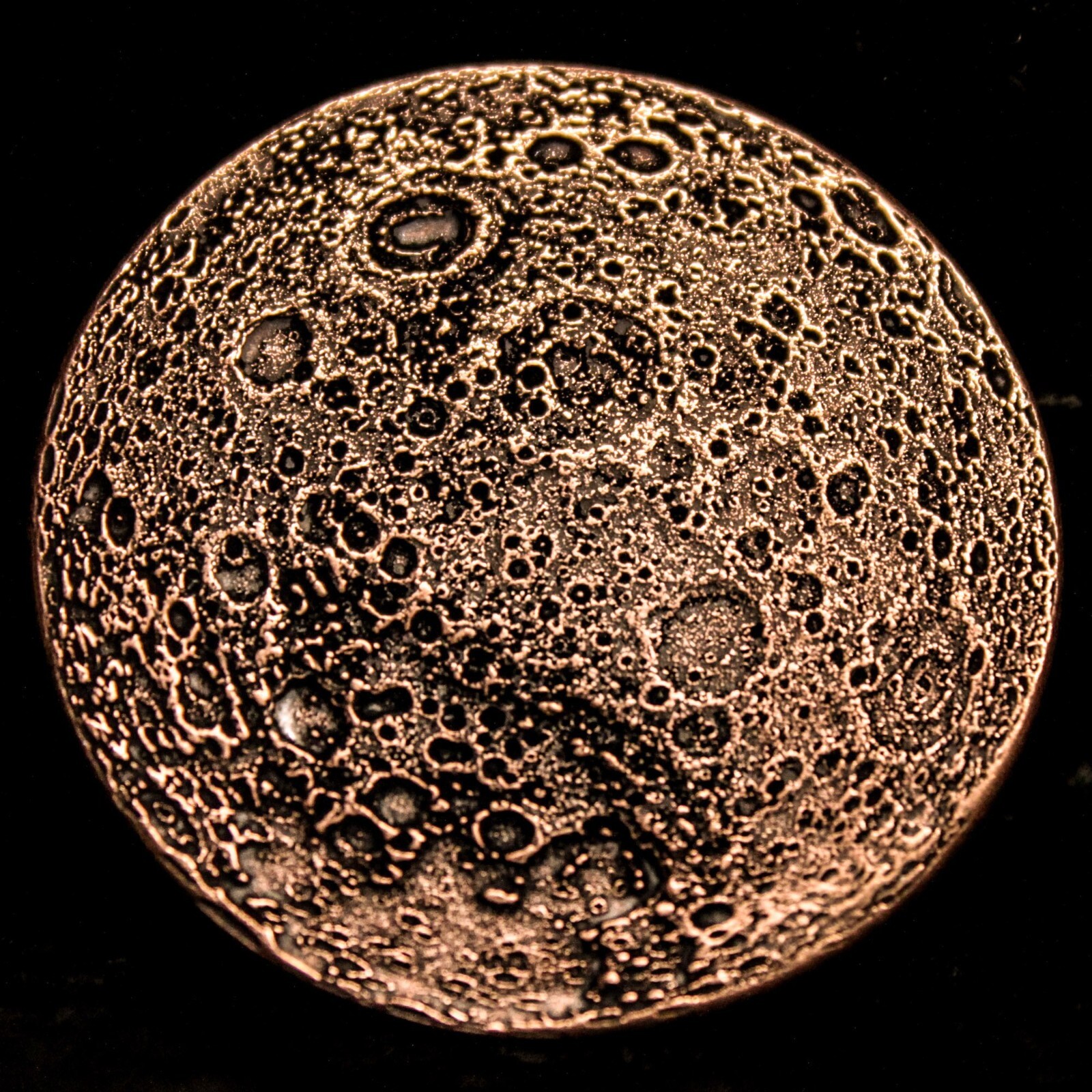 Solid Copper Moon 1" coin