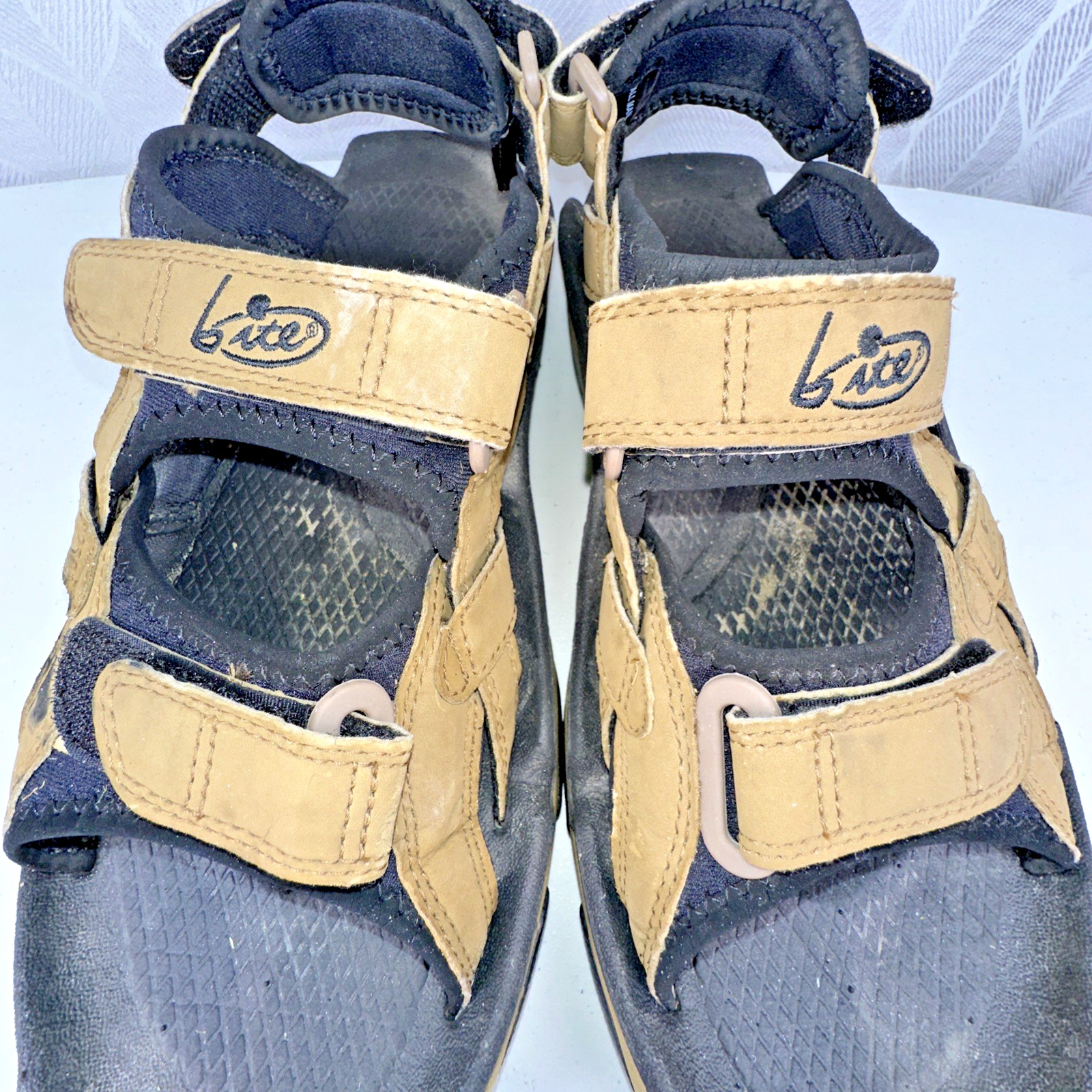 Bite Double X-TG 3103C Mens Size 10 Golf Sandals