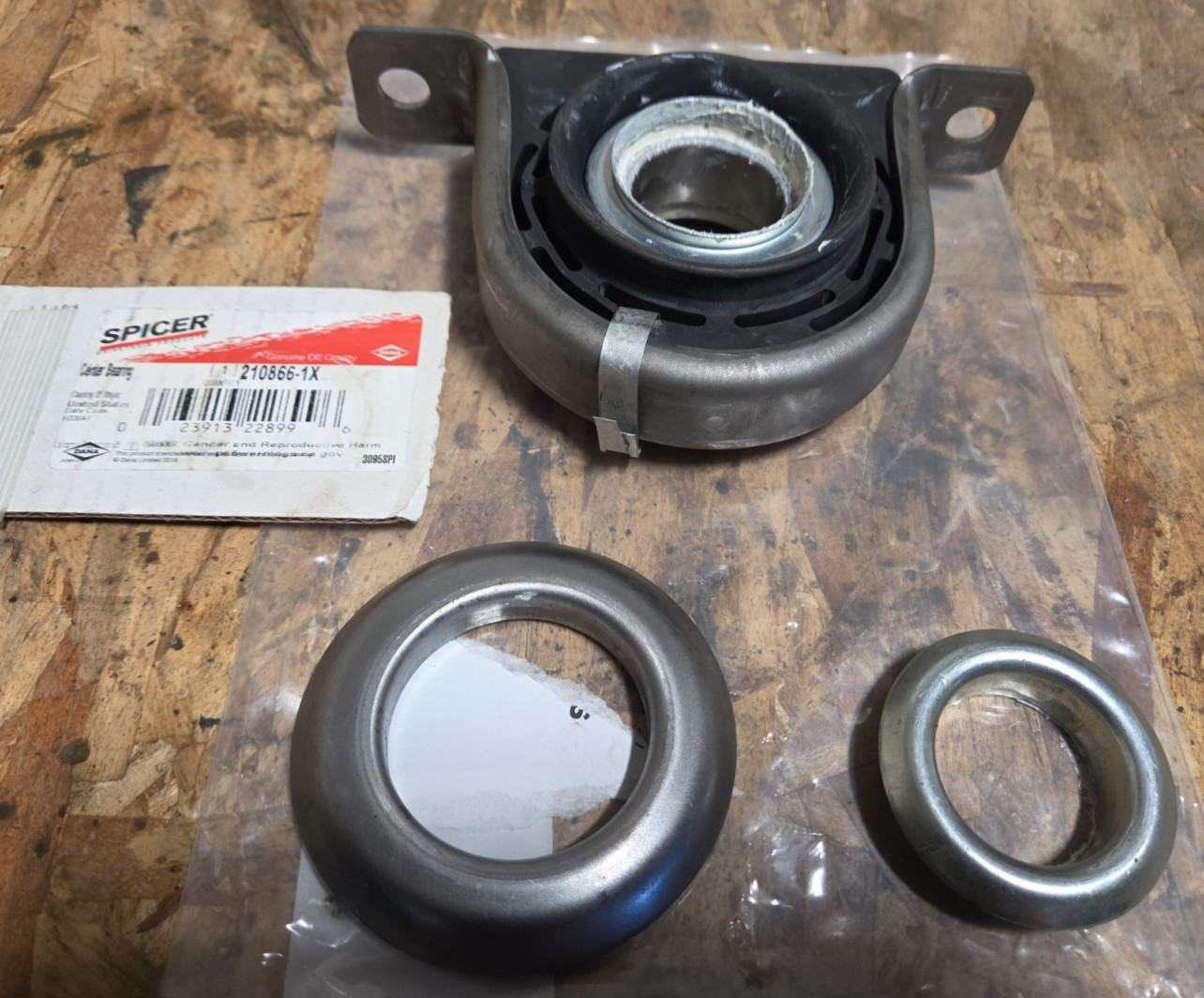 210866-1X NEW GENUINE DANA SPICER DRIVESHAFT CENTER SUPPORT BEARING 2108661X