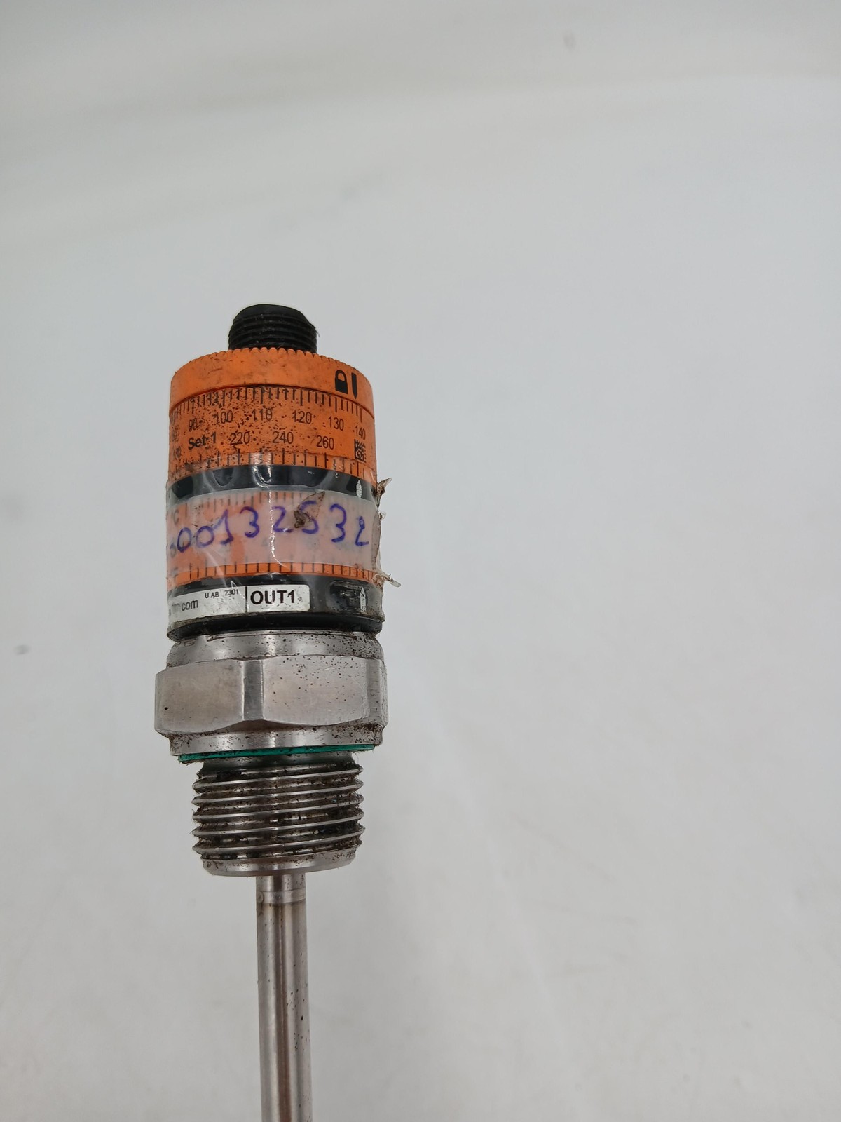 IFM TK7460 Temperature Switch Probe Sensor M12 2-Pin Connector Threaded