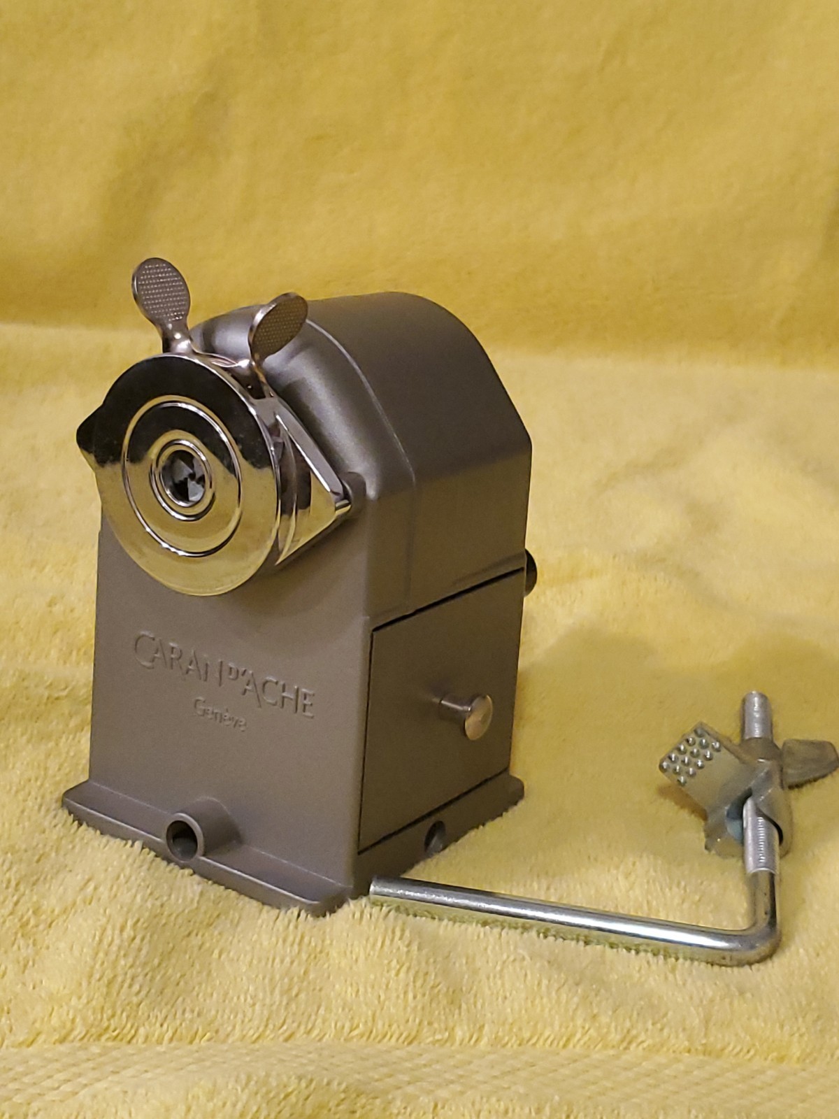 Caran D'ache Pencil-sharpening Machine Excellent Very Clean Condition s